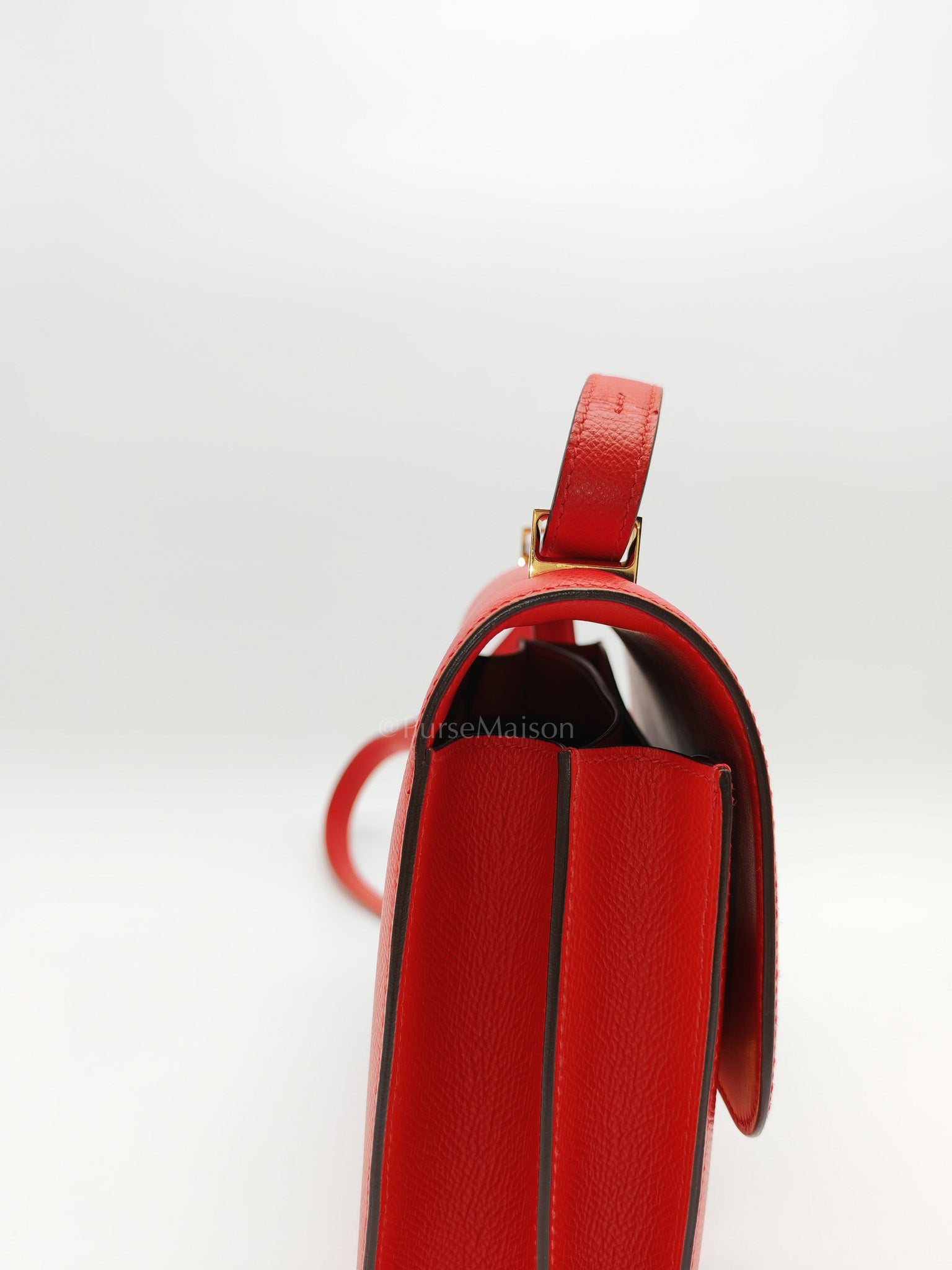Constance 24 in Red Epsom Leather and Gold Hardware Stamp D(2019) | Purse Maison Luxury Bags Shop