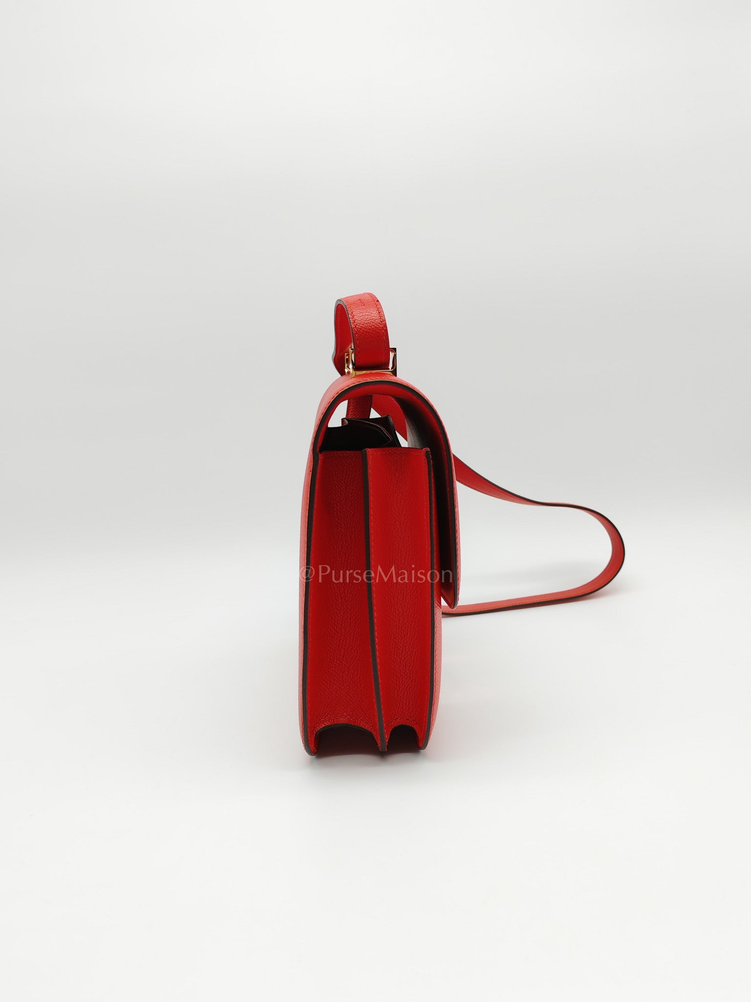Constance 24 in Red Epsom Leather and Gold Hardware Stamp D(2019) | Purse Maison Luxury Bags Shop