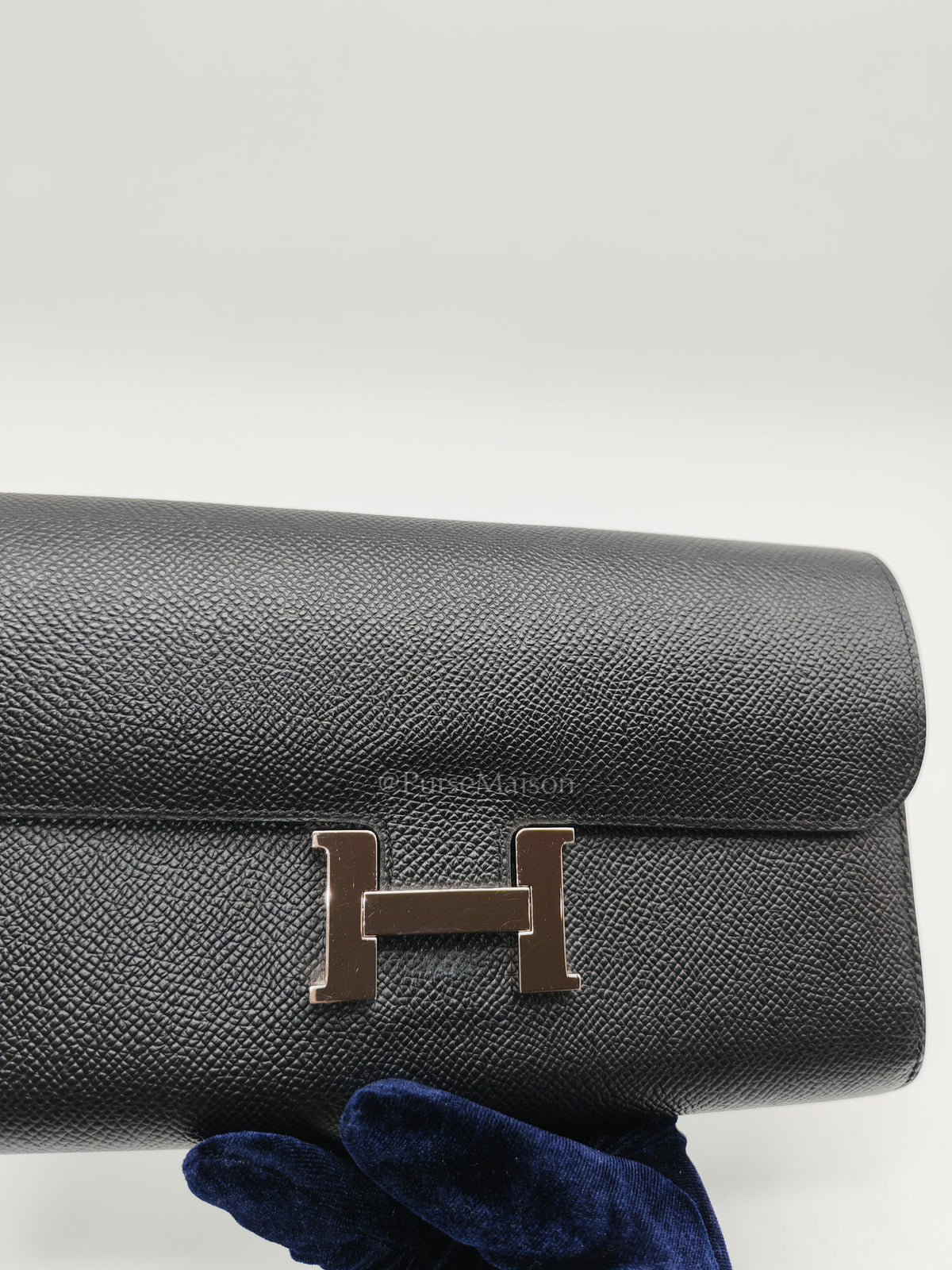 Constance To Go in Black Epsom Leather and Palladium Hardware Stamp A (2017) | Purse Maison Luxury Bags Shop