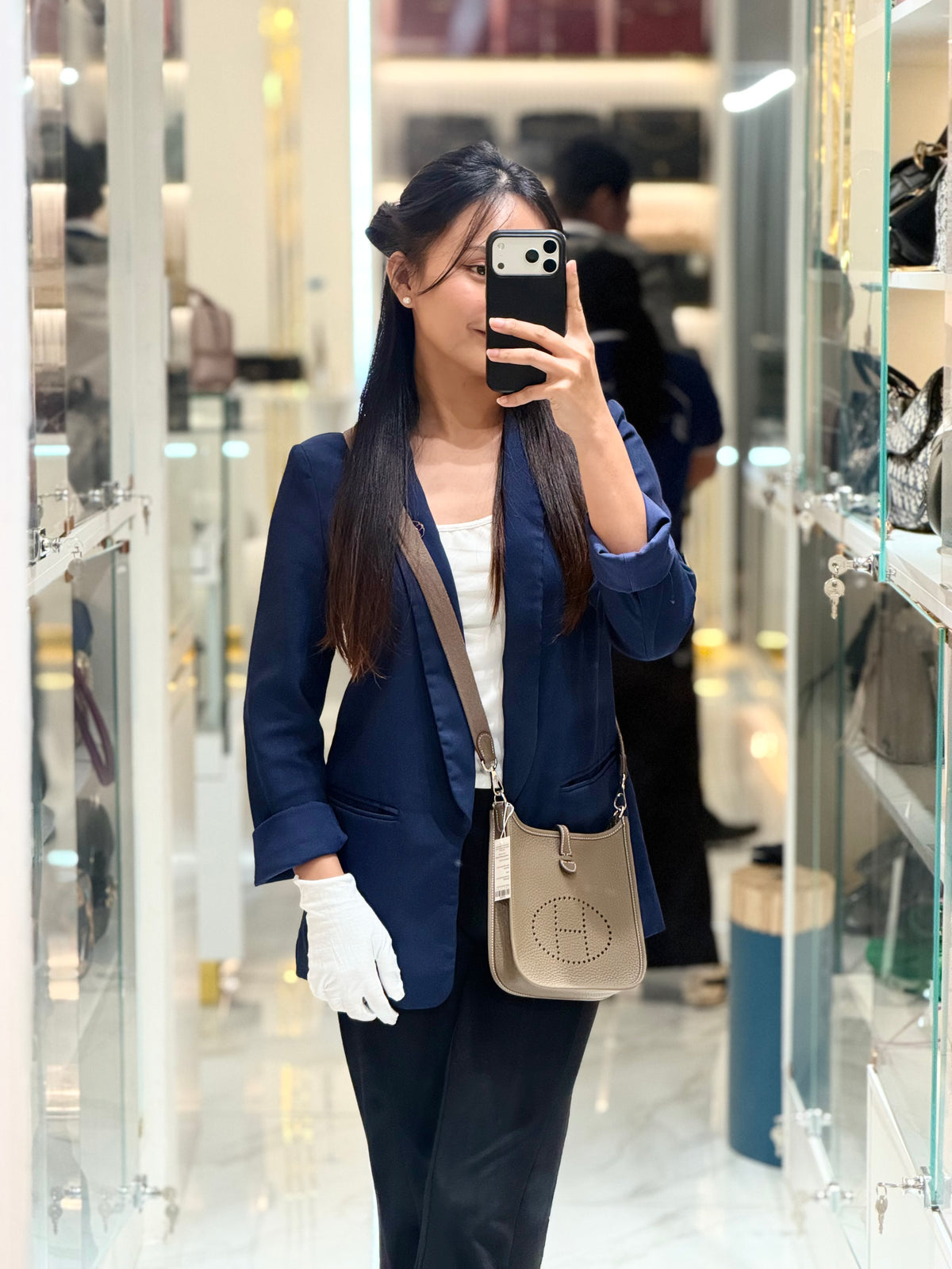 Hermes Evelyne TPM in Etoupe Taurillon Clemence Leather and Palladium Hardware Stamp G (2026) | Purse Maison Luxury Bags Shop