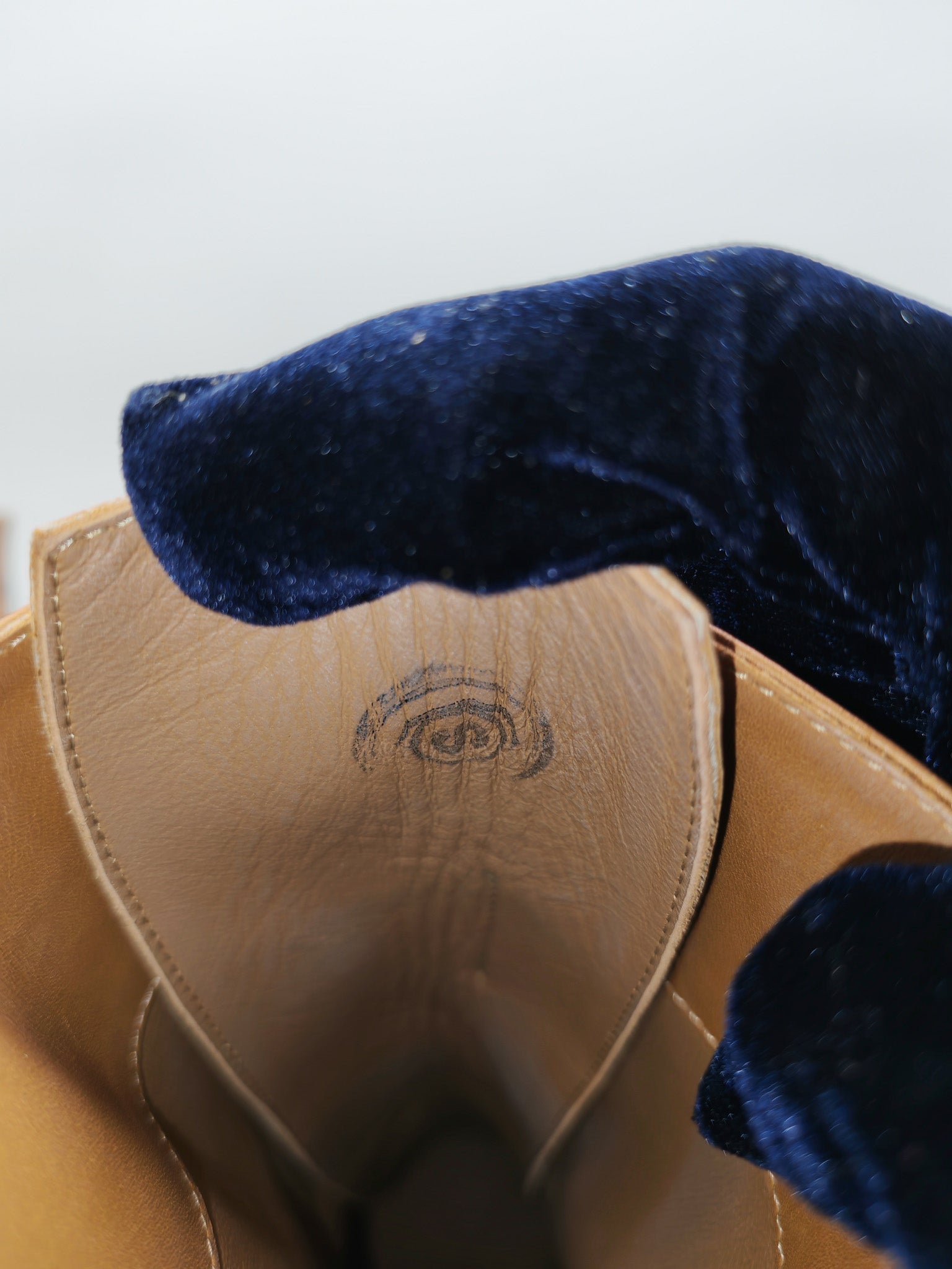 Feeling Veau Bottine Boots in Tabac Camel Size 38 (24cm) | Purse Maison Luxury Bags Shop