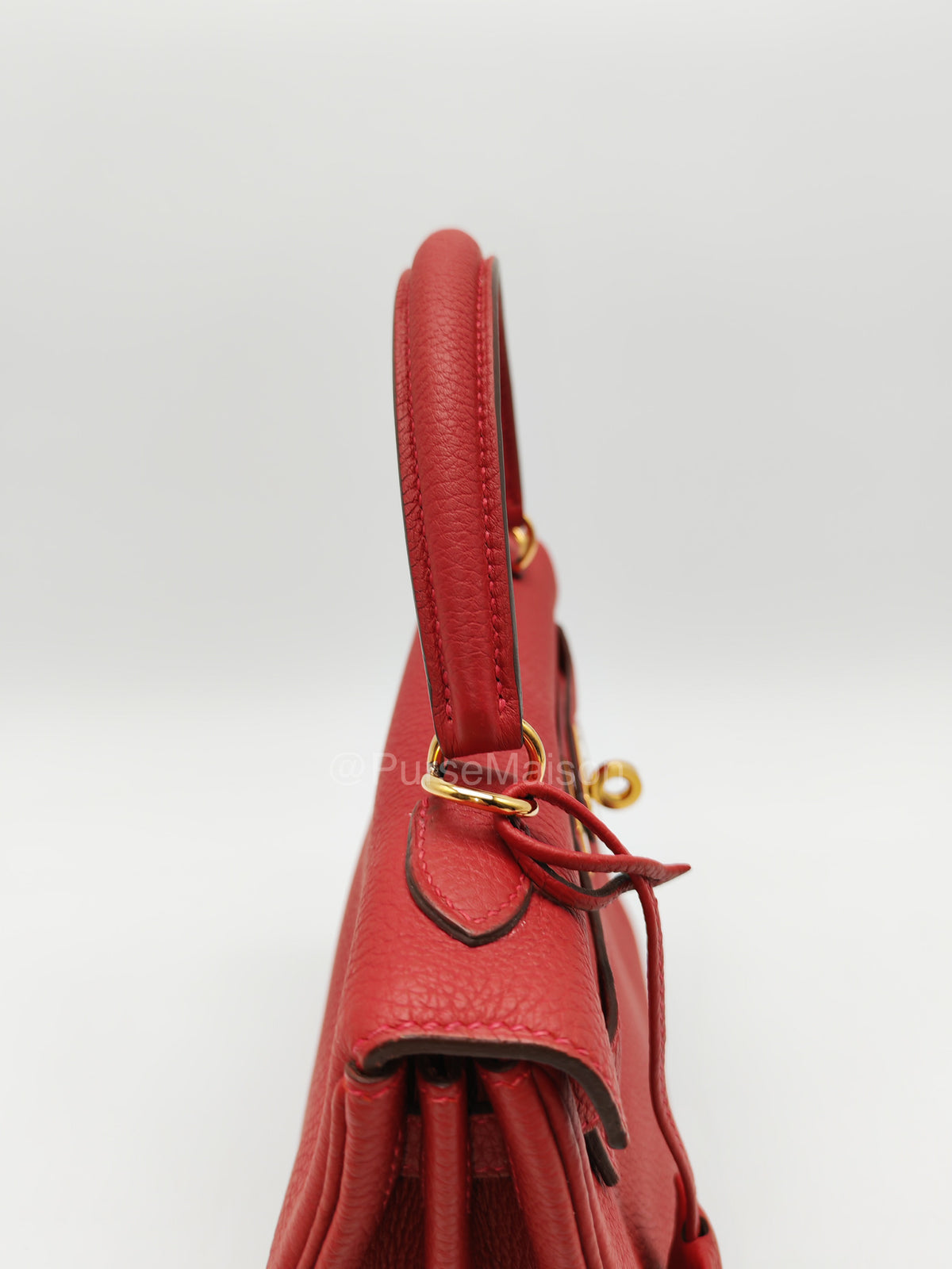 Hermes Kelly 25 Retourne in Rouge Vif Togo Leather and Gold Hardware Stamp Y (2020) | Purse Maison Luxury Bags Shop