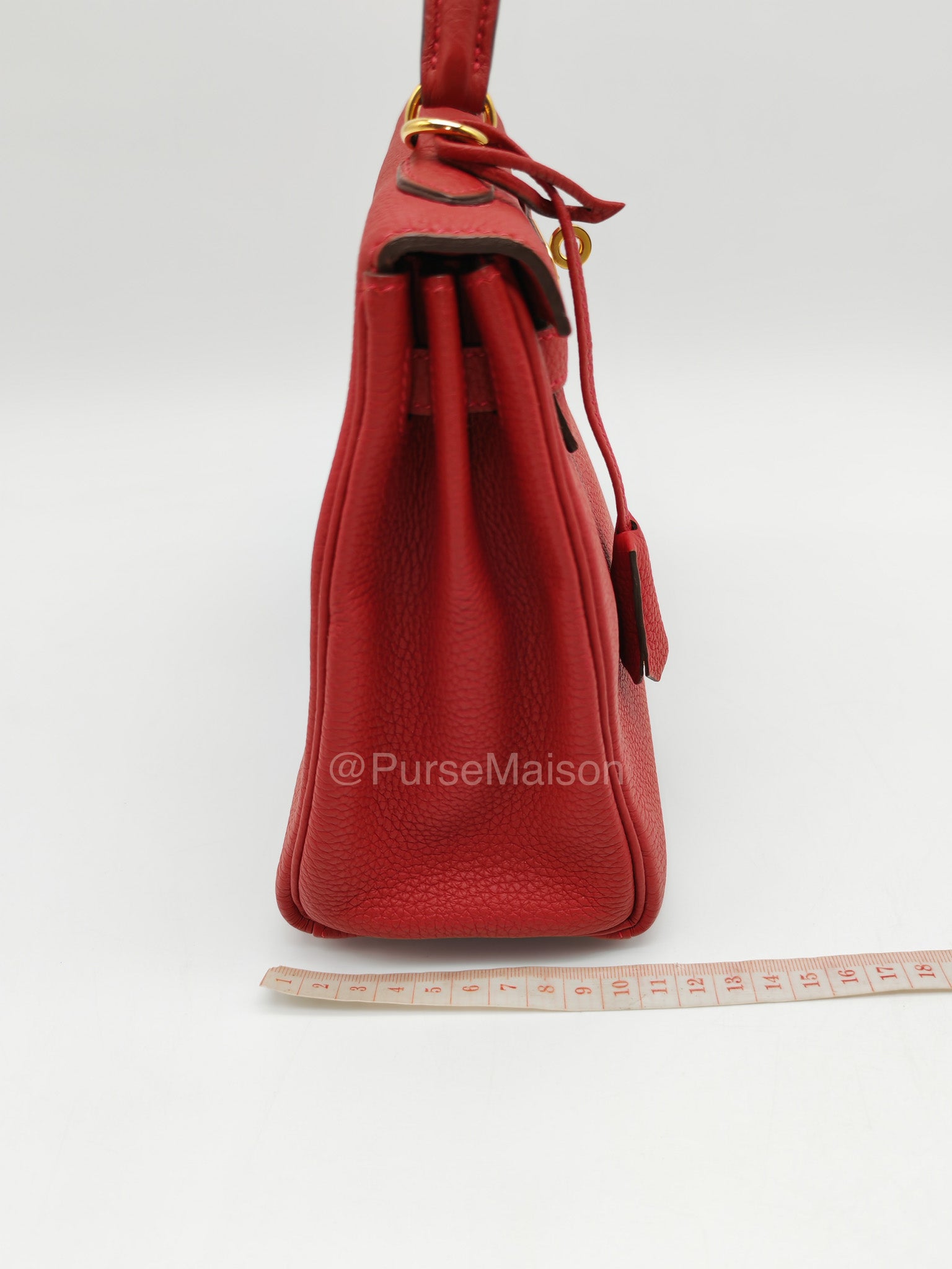 Hermes Kelly 25 Retourne in Rouge Vif Togo Leather and Gold Hardware Stamp Y (2020) | Purse Maison Luxury Bags Shop