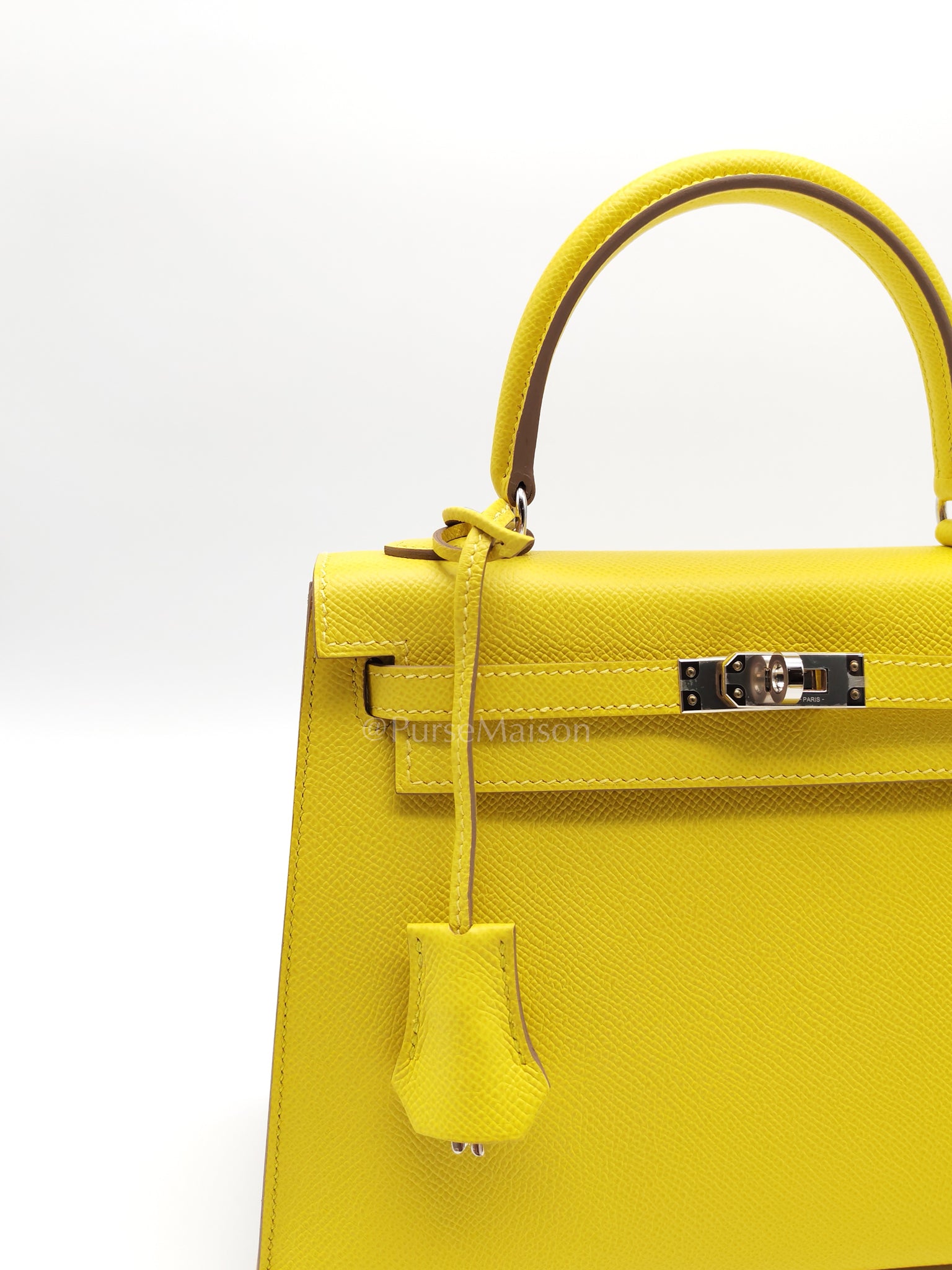 Kelly 25 Sellier in Lime Epsom Leather and Palladiun Hardware Stamp U (2022) | Purse Maison Luxury Bags Shop