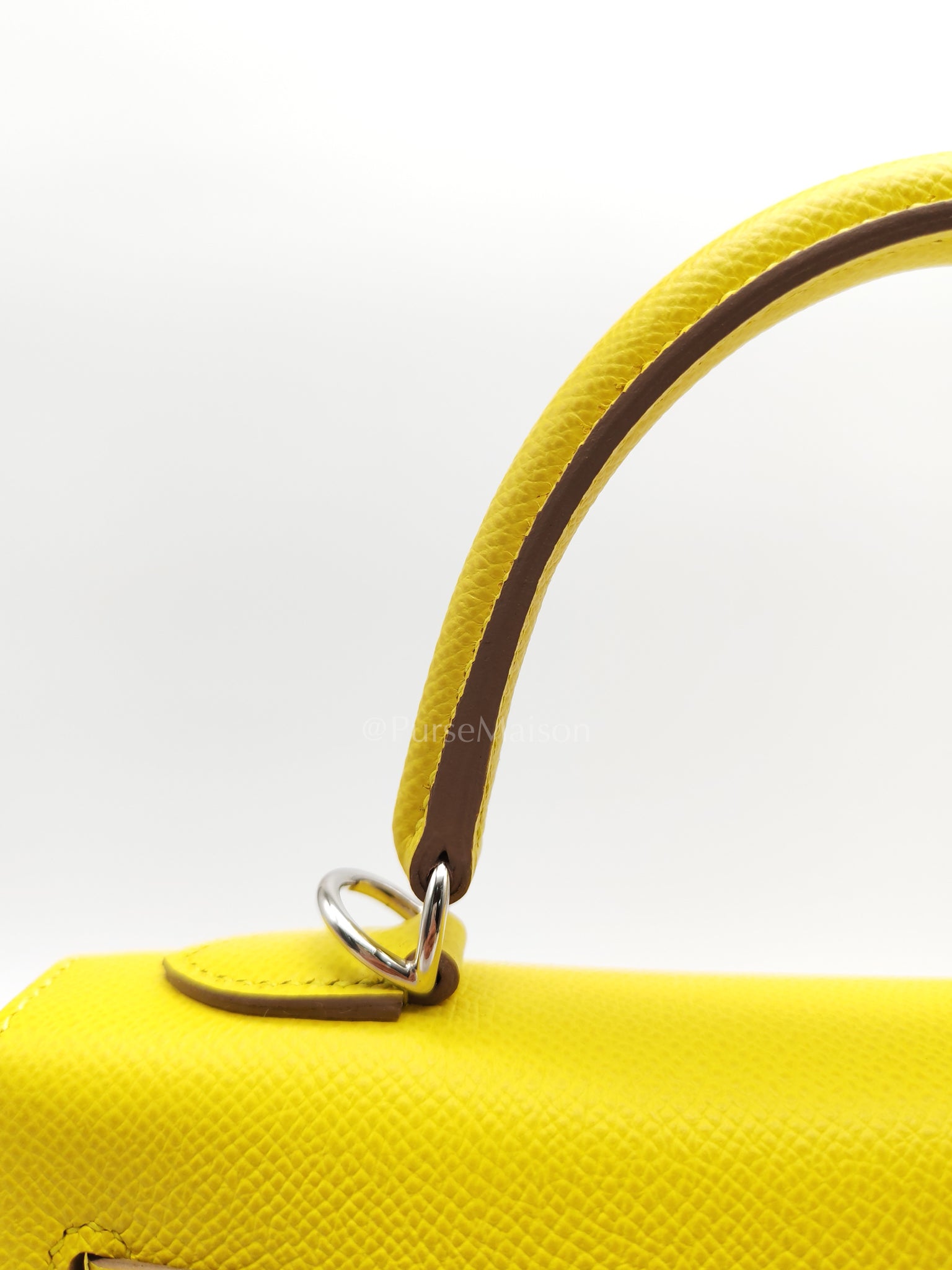 Kelly 25 Sellier in Lime Epsom Leather and Palladiun Hardware Stamp U (2022) | Purse Maison Luxury Bags Shop