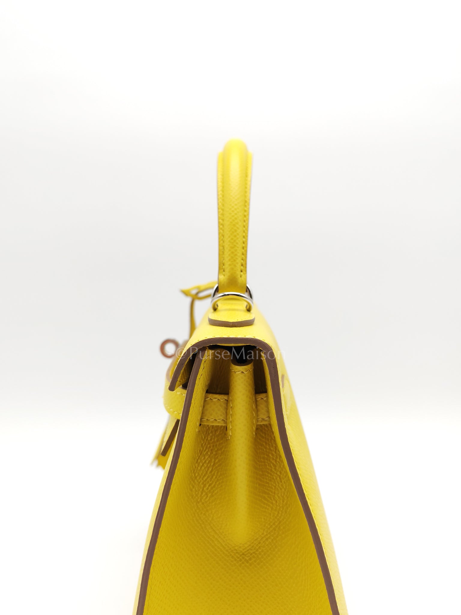 Kelly 25 Sellier in Lime Epsom Leather and Palladiun Hardware Stamp U (2022) | Purse Maison Luxury Bags Shop