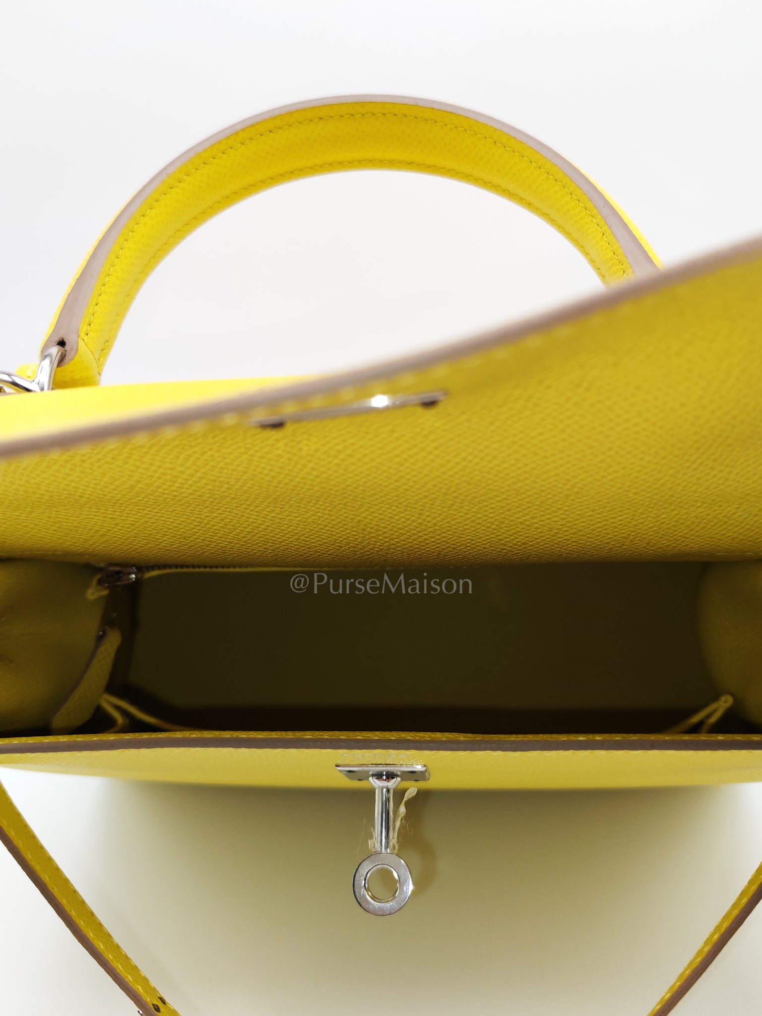 Kelly 25 Sellier in Lime Epsom Leather and Palladiun Hardware Stamp U (2022) | Purse Maison Luxury Bags Shop