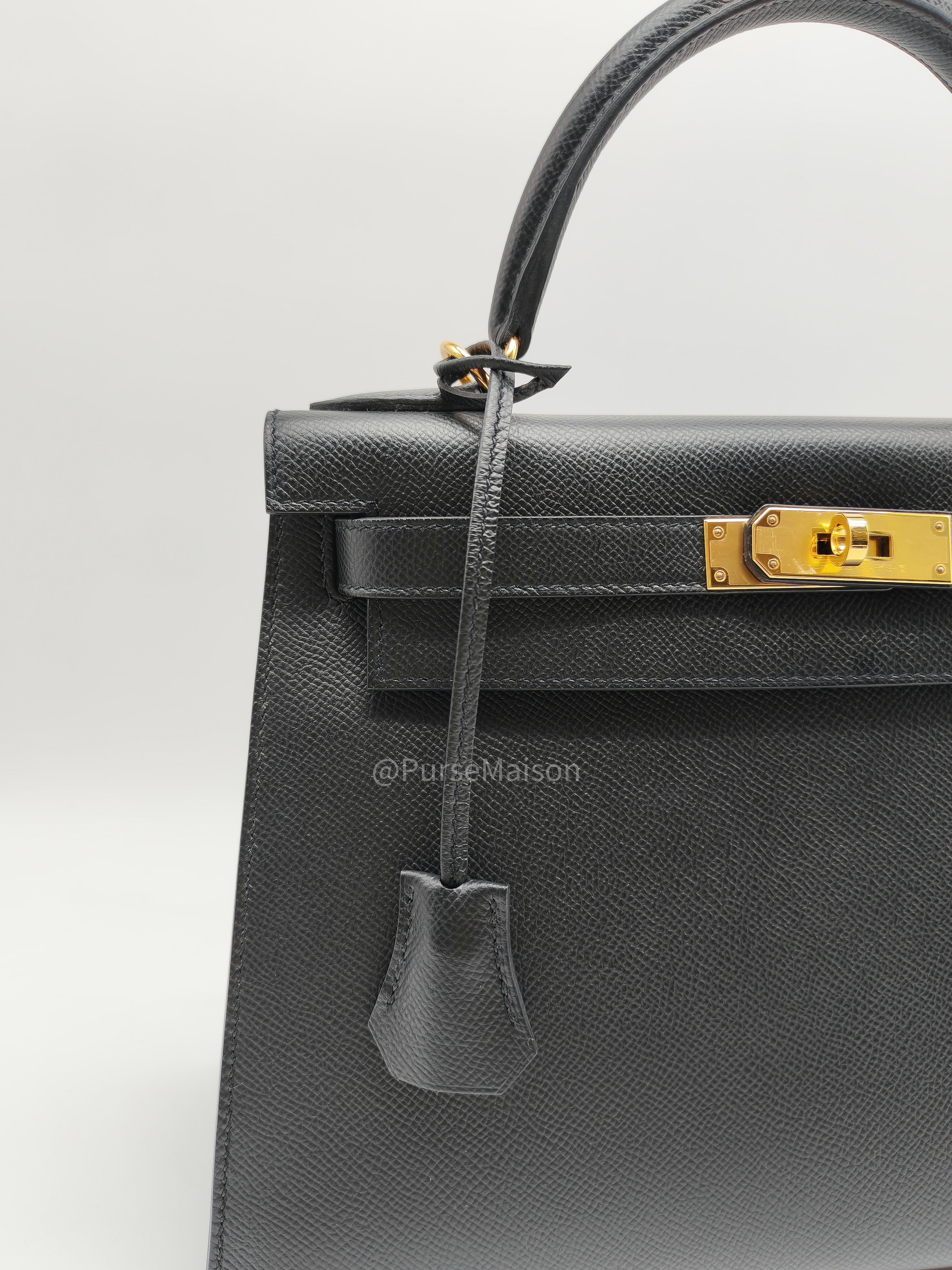 Hermes Kelly 28 Sellier in Black Epsom leather Gold Hardware Stamp Y(2020) | Purse Maison Luxury Bags Shop