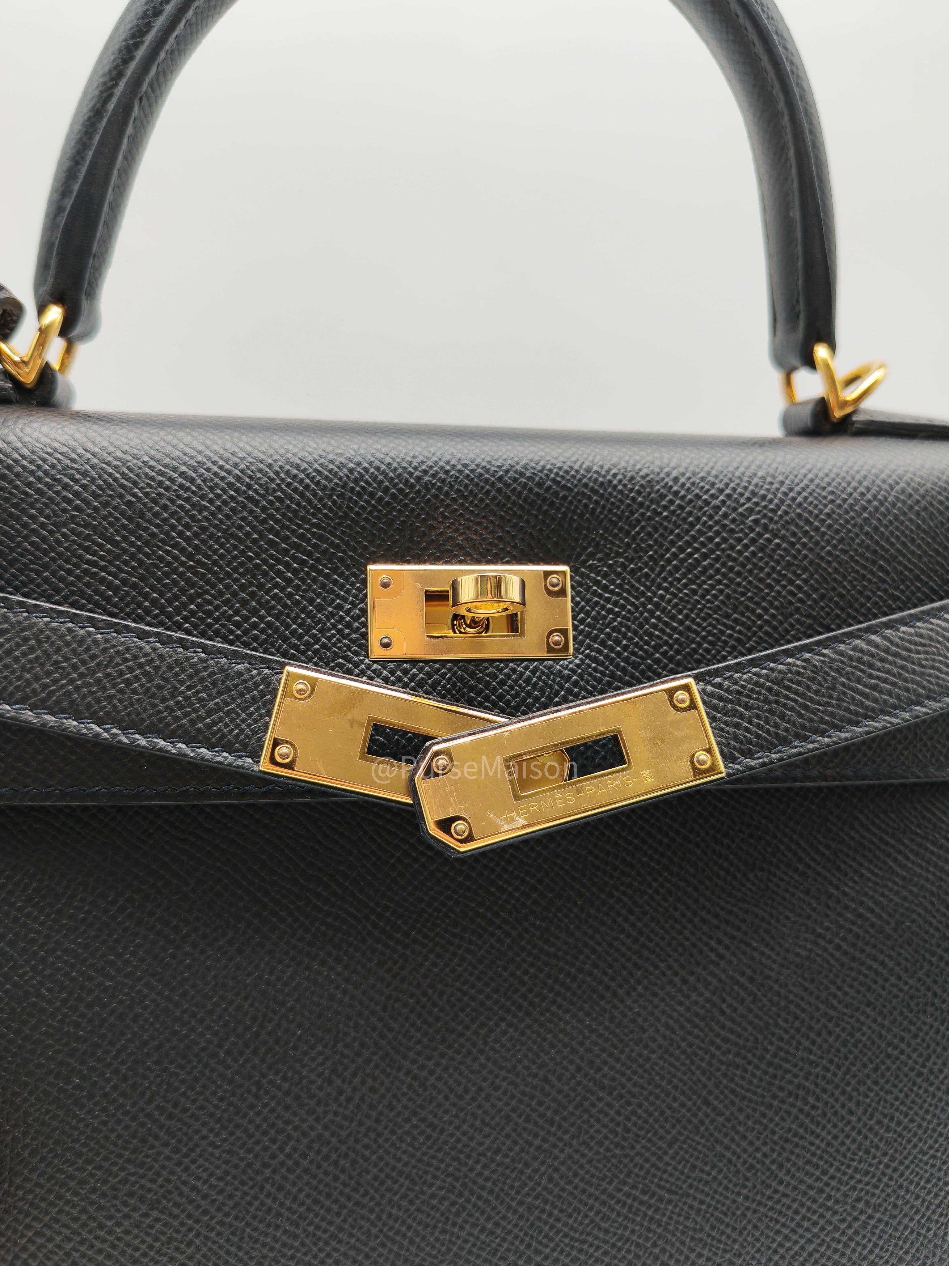 Hermes Kelly 28 Sellier in Black Epsom leather Gold Hardware Stamp Y(2020) | Purse Maison Luxury Bags Shop