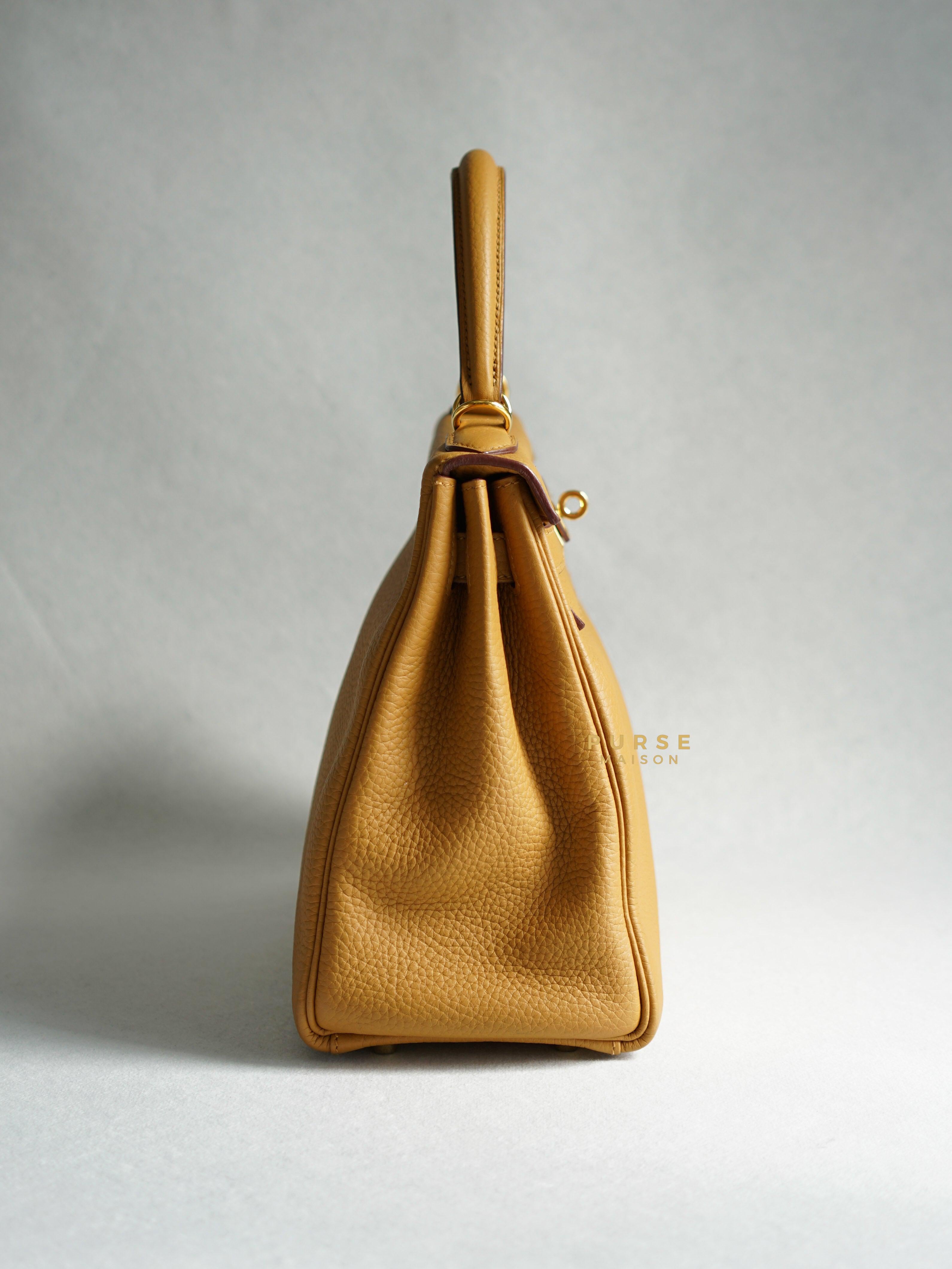 Hermes Kelly 28 Sesame in Clemence Leather and Gold Hardware Stamp Y (2020) | Purse Maison Luxury Bags Shop