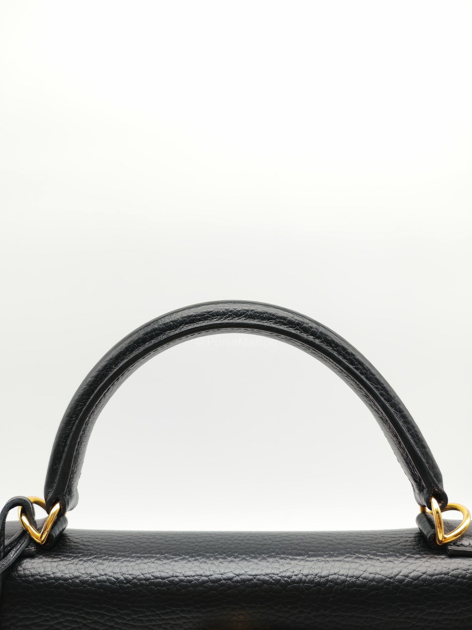 Hermes Kelly 32 in Black Ardennes Taurillon Leather Gold Hardware Stamp Square E(2001) | Purse Maison Luxury Bags Shop