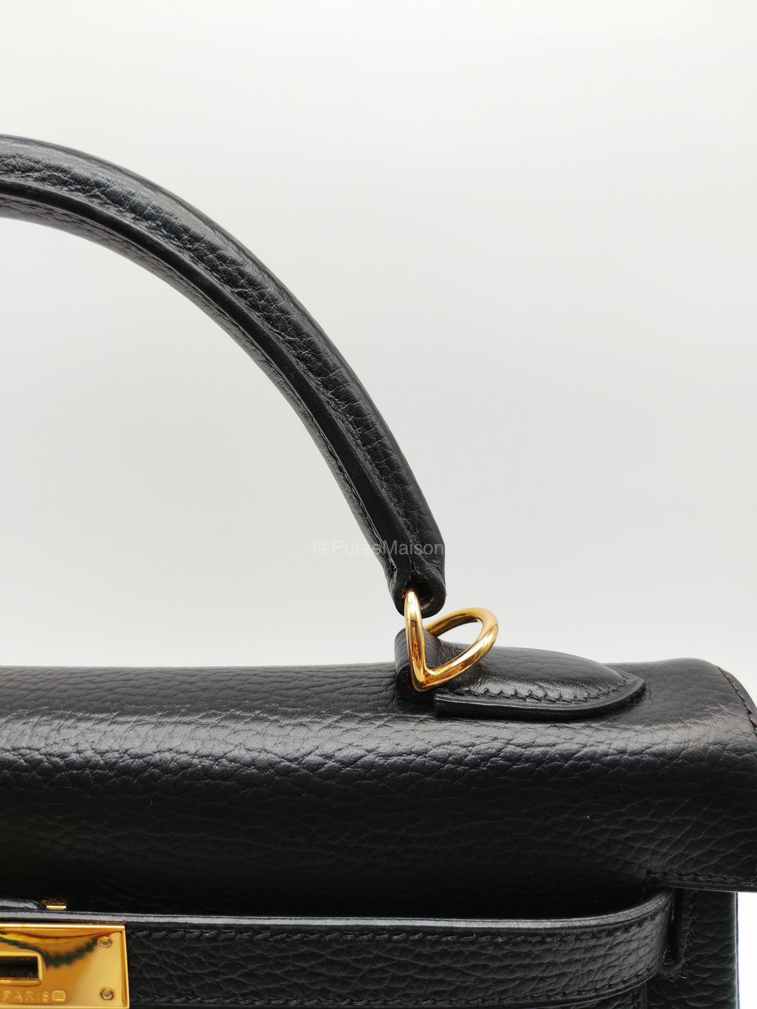 Hermes Kelly 32 in Black Ardennes Taurillon Leather Gold Hardware Stamp Square E(2001) | Purse Maison Luxury Bags Shop