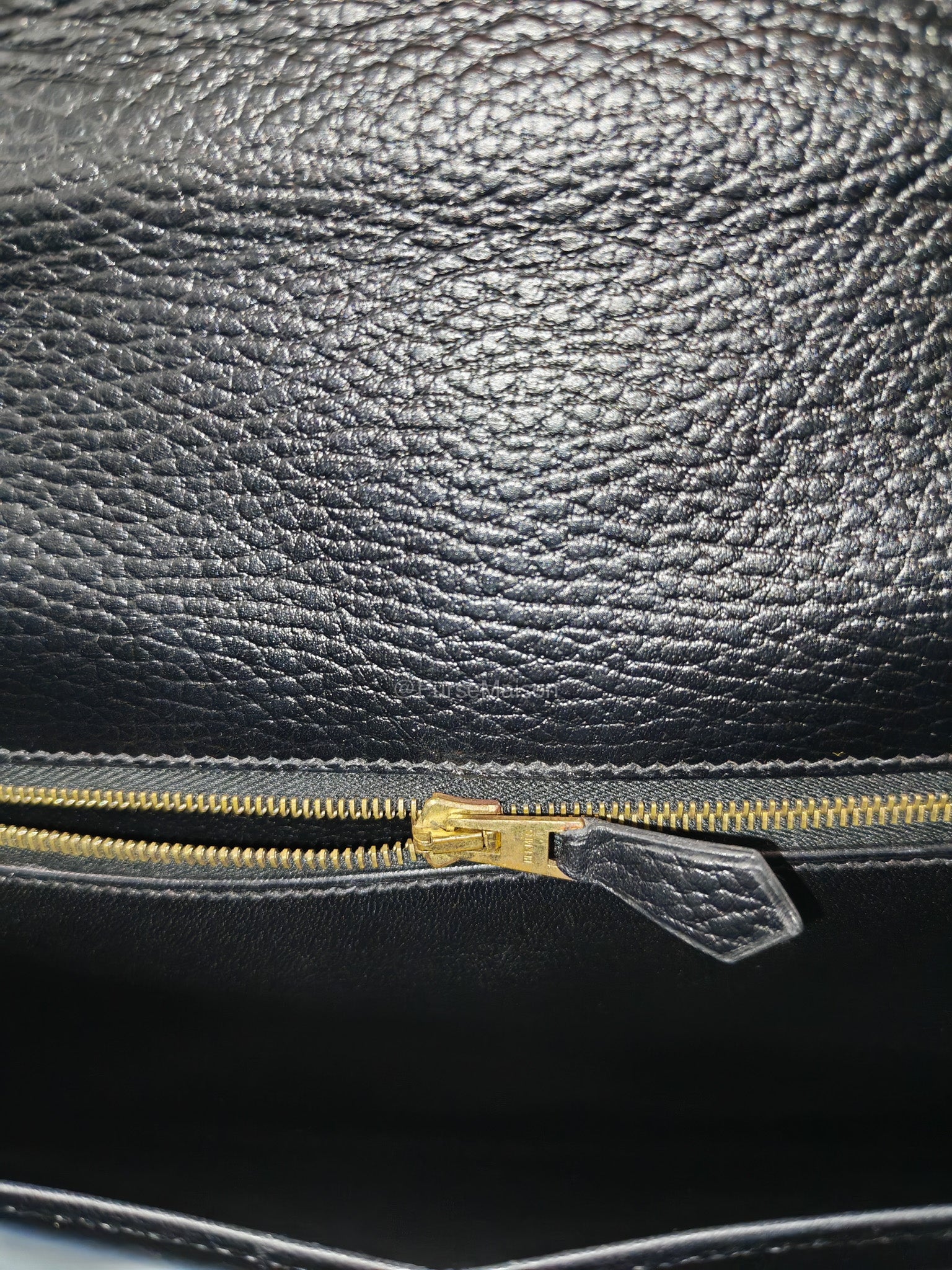 Hermes Kelly 32 in Black Ardennes Taurillon Leather Gold Hardware Stamp Square E(2001) | Purse Maison Luxury Bags Shop