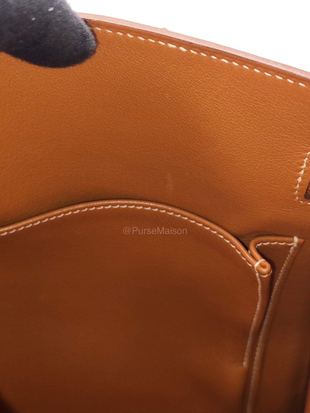 Hermes Kelly 32 Retourne in Gold Swift Leather and Gold Hardware Stamp Square E (2001) | Purse Maison Luxury Bags Shop
