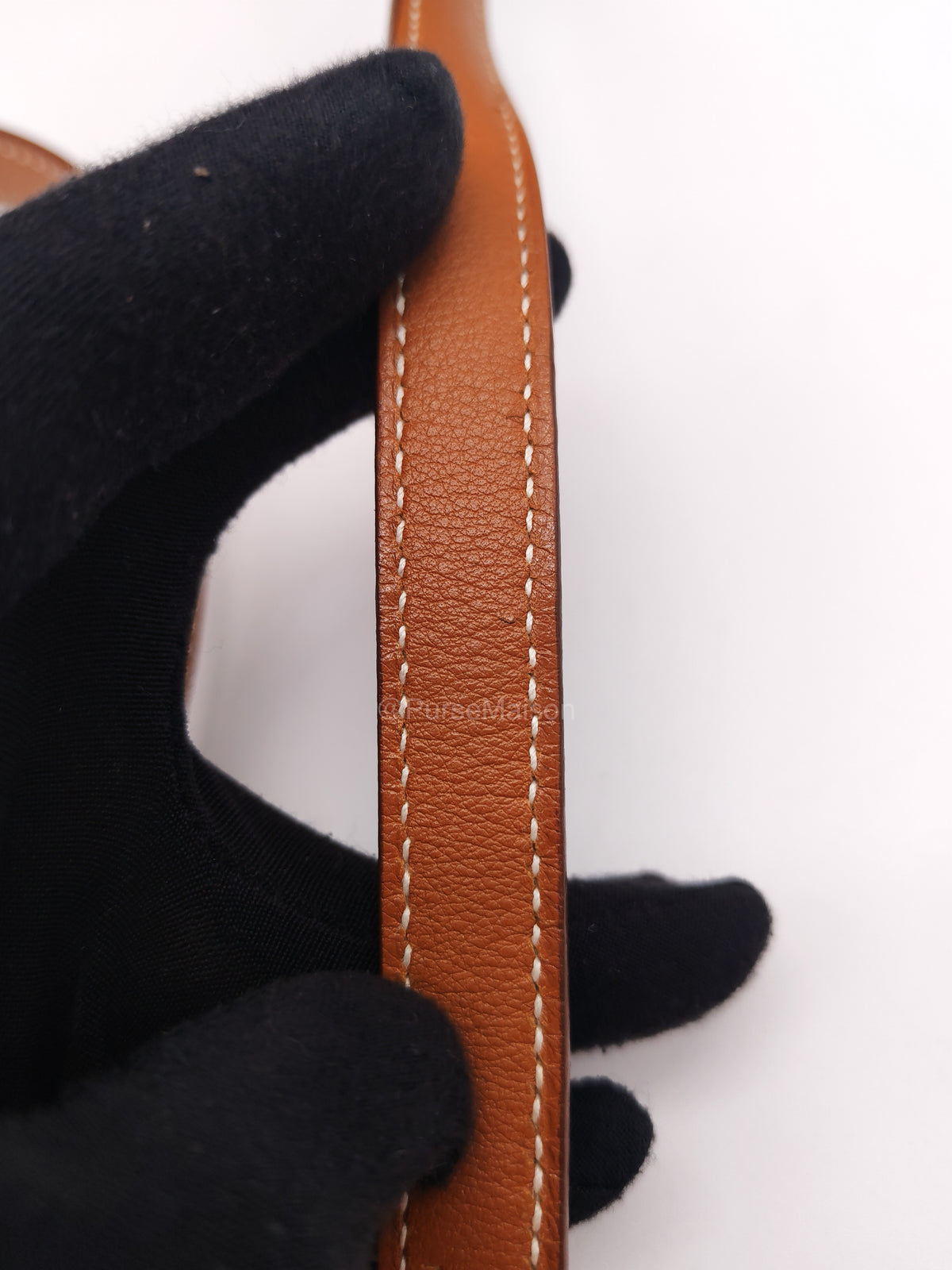 Hermes Kelly 32 Retourne in Gold Swift Leather and Gold Hardware Stamp Square E (2001) | Purse Maison Luxury Bags Shop