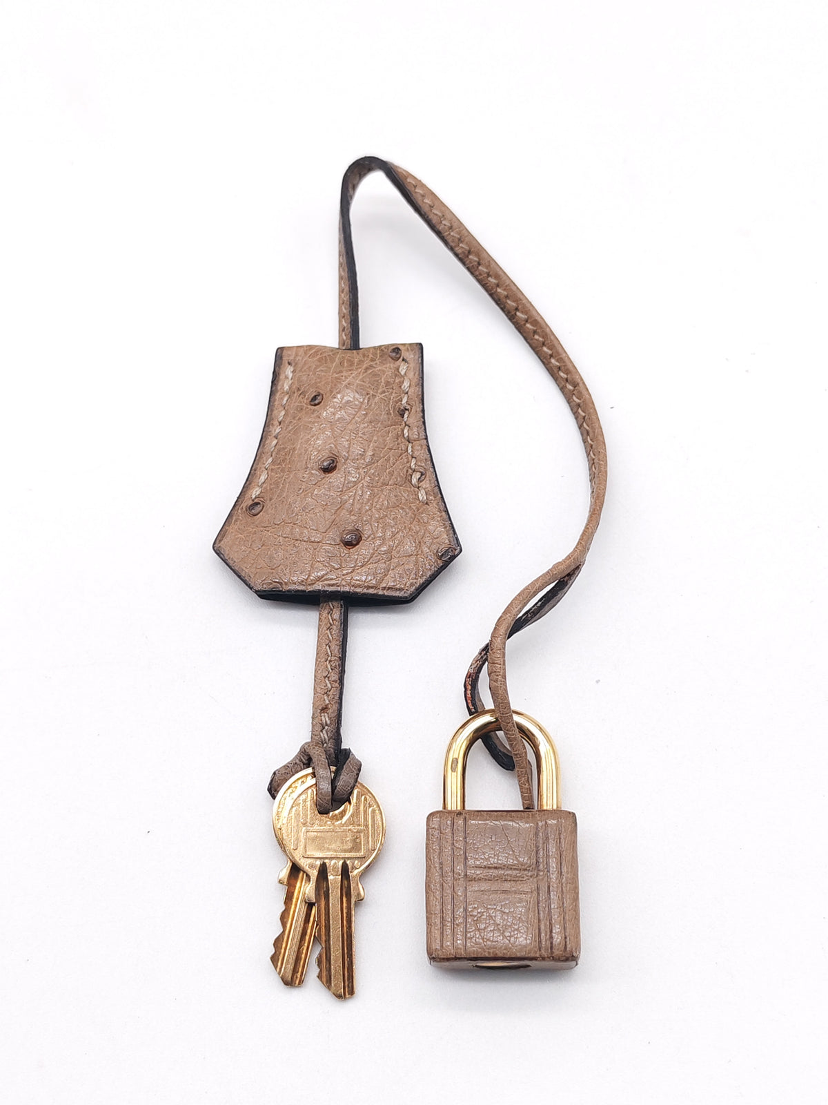 Hermes Kelly 32 Sellier in Mousse Ostrich Leather in Gold Hardware Stamp X Circle (1994) | Purse Maison Luxury Bags Shop