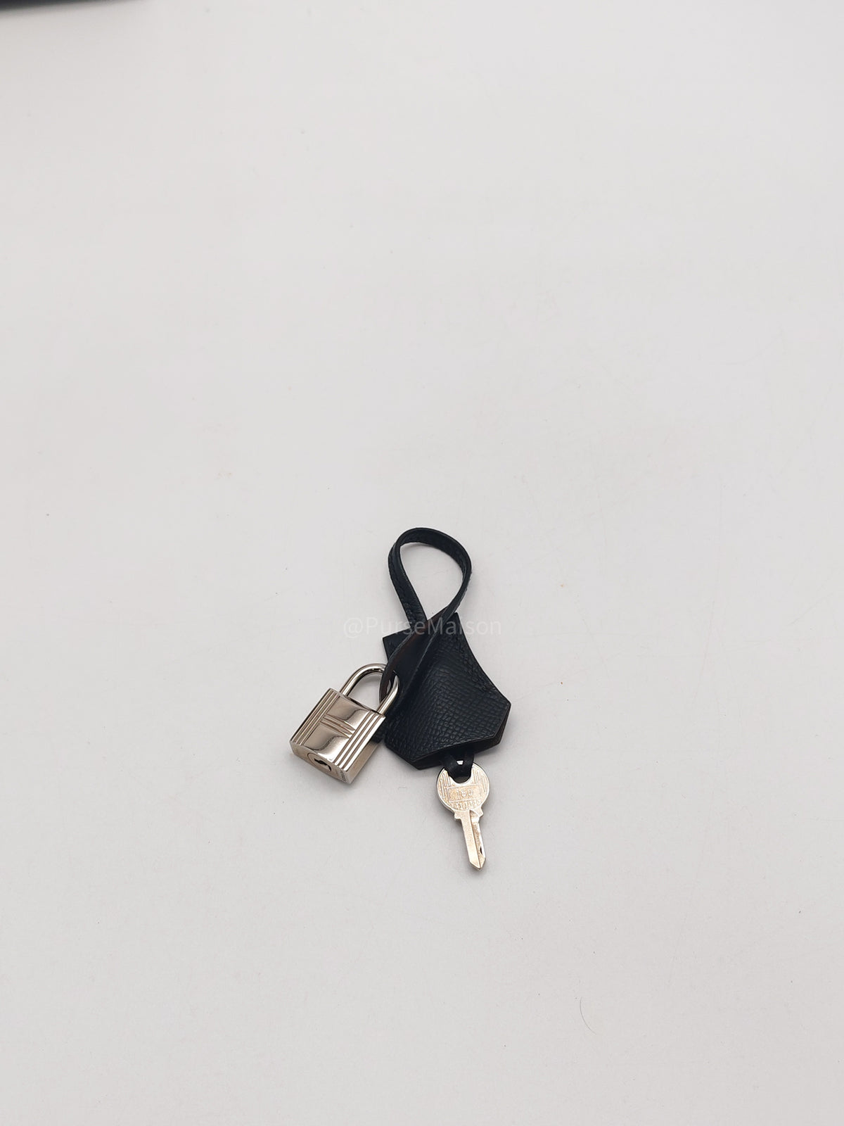 Hermes Kelly II 25 Sellier Tri-color in Etoupe/Ecorce/Noir Epsom Palladium Hardware Stamp B (2023) | Purse Maison Luxury Bags Shop
