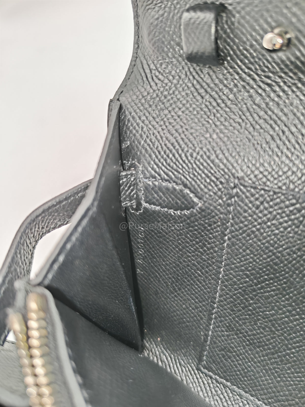 Hermes Kelly To Go Wallet Bag in Noir/Black Epsom Leather Palladium Stamp Y(2020) | Purse Maison Luxury Bags Shop