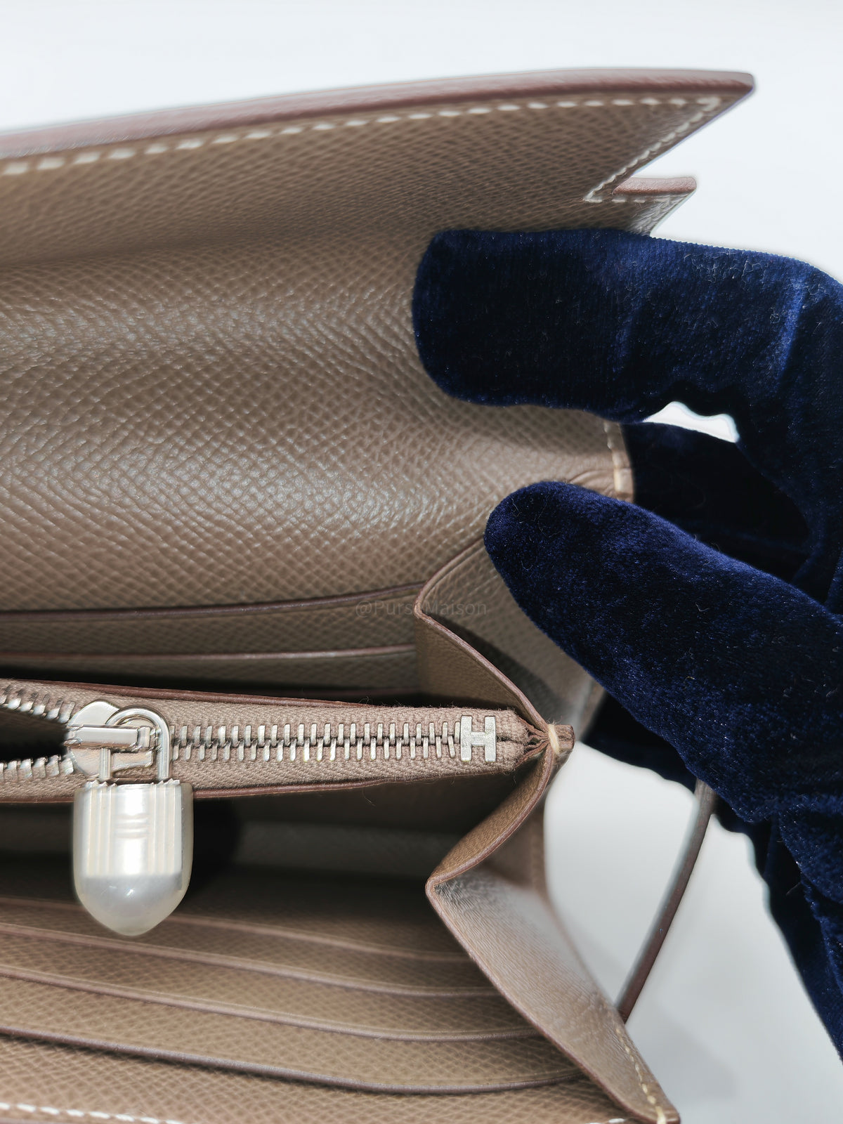 Hermes Kelly Wallet in Etoupe Epsom Leather and Palladium Hardware Stamp A (2017) | Purse Maison Luxury Bags Shop