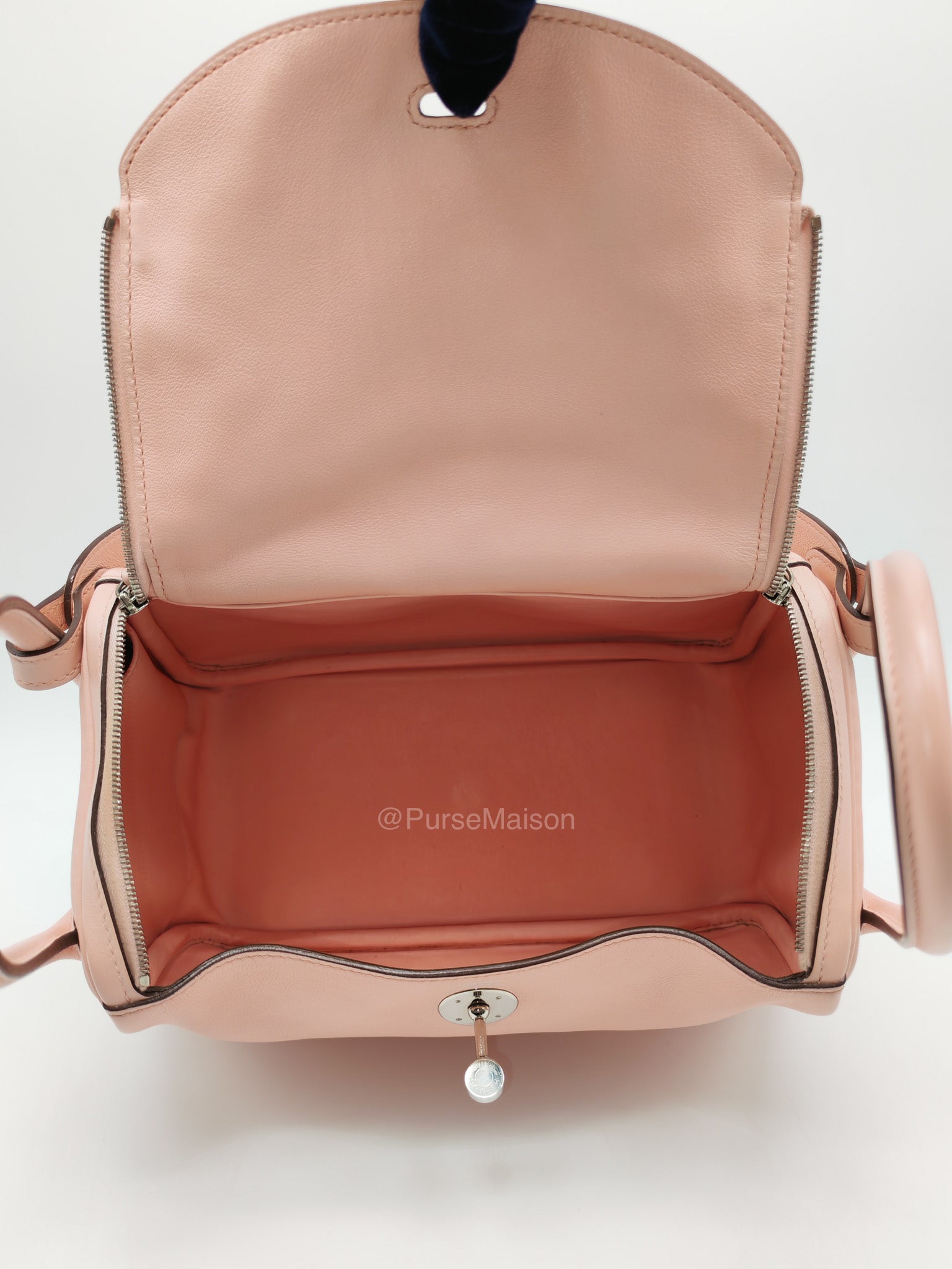 Hermes Lindy 26 in Rose Sakura Swift Leather Palladium Hardware Stamp X(2016) | Purse Maison Luxury Bags Shop
