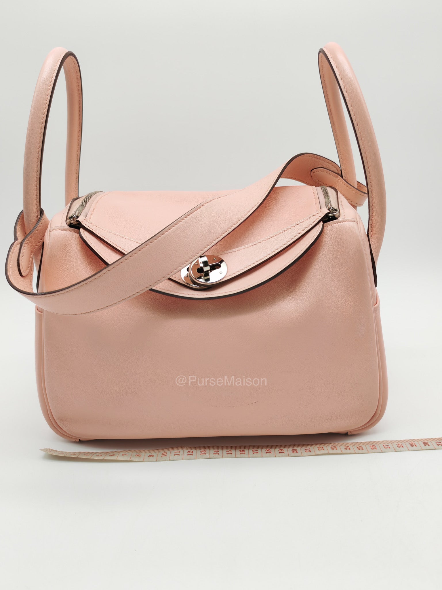 Hermes Lindy 26 in Rose Sakura Swift Leather Palladium Hardware Stamp X(2016) | Purse Maison Luxury Bags Shop