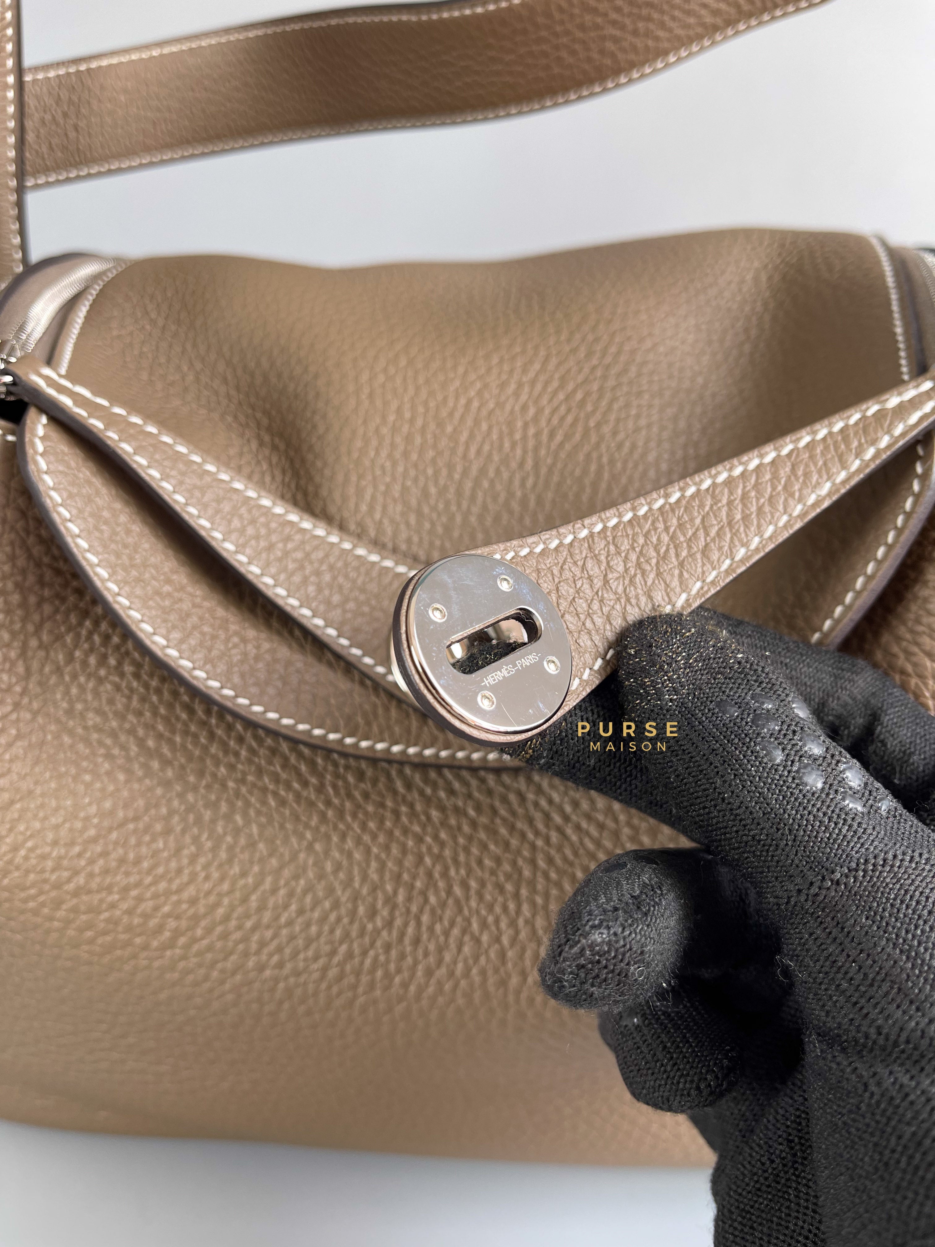 Hermes Lindy 26 Taurillon Clemence Etoupe & Palladium Hardware Stamp B | Purse Maison Luxury Bags Shop