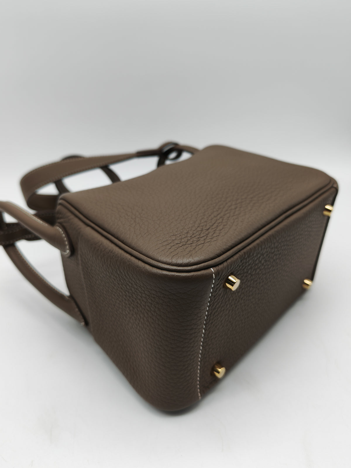 Hermes Mini Lindy in Etoupe Clemence Leather Gold Hardware Stamp U (2022) | Purse Maison Luxury Bags Shop