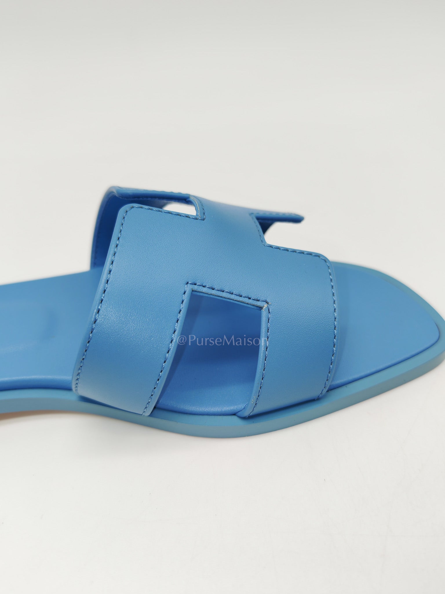 Hermes Oran Light Blue Swift Leather Sandals Size 36.5EU (23.5cm) | Purse Maison Luxury Bags Shop