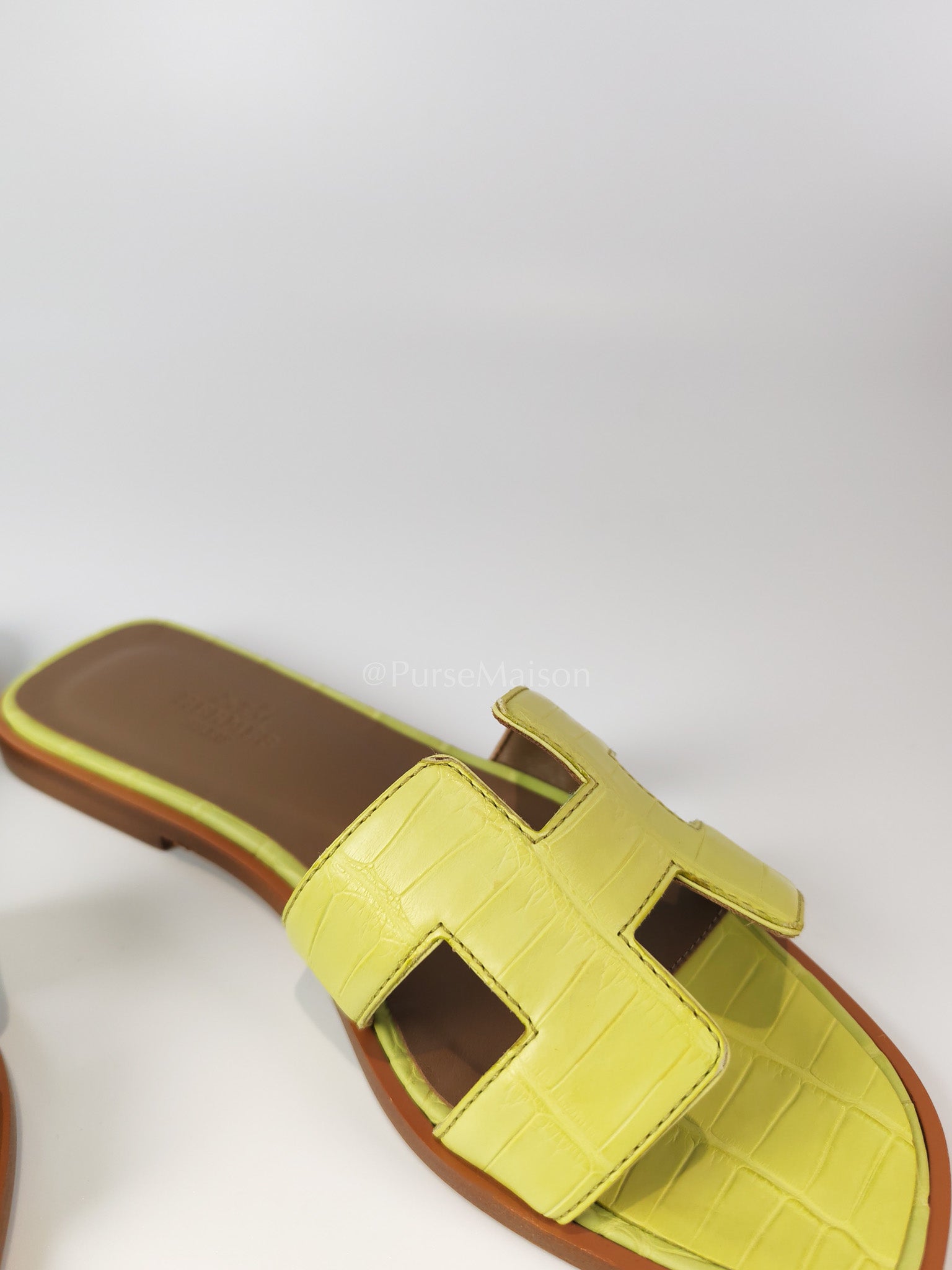Oran Matte in Light Green Alligator Leather Sandals Size 36 EU (23cm) | Purse Maison Luxury Bags Shop