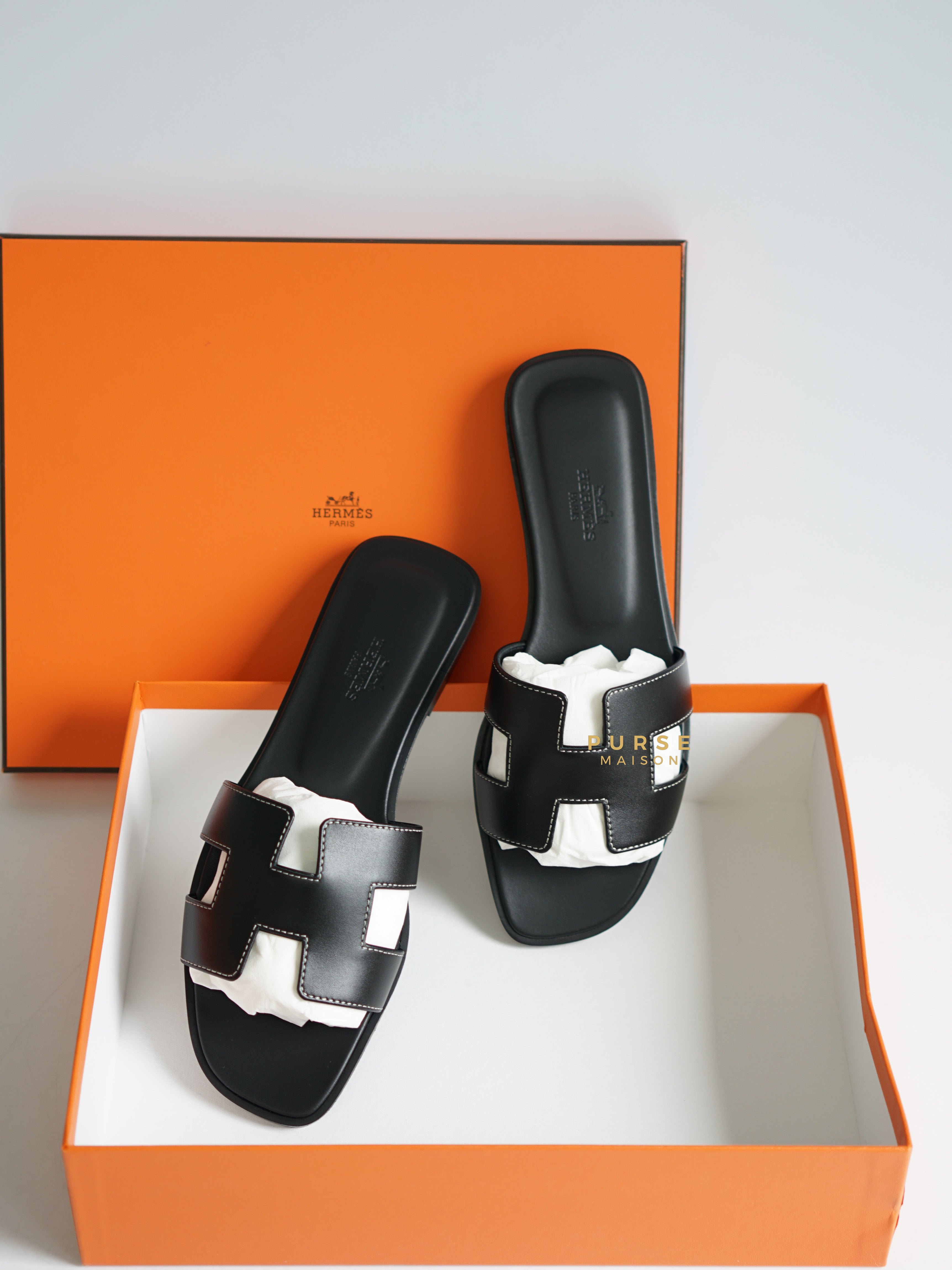 Hermes Oran Noir Sandals 37 EU (23.5cm) | Purse Maison Luxury Bags Shop