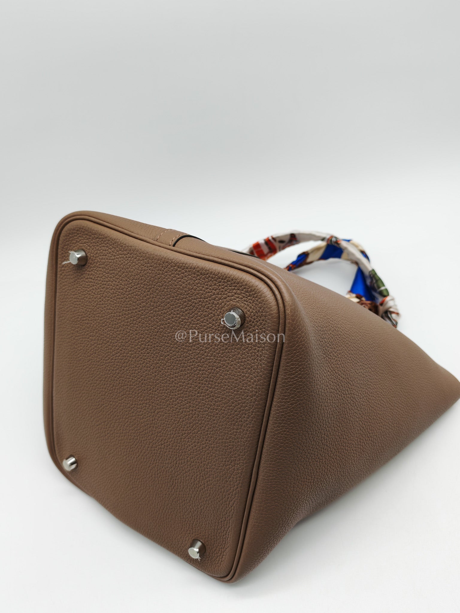 Hermes Picotin 22 in Taurillon Maurice Do Beige De Wei and Palladium Hardware Stamp D (2019) | Purse Maison Luxury Bags Shop