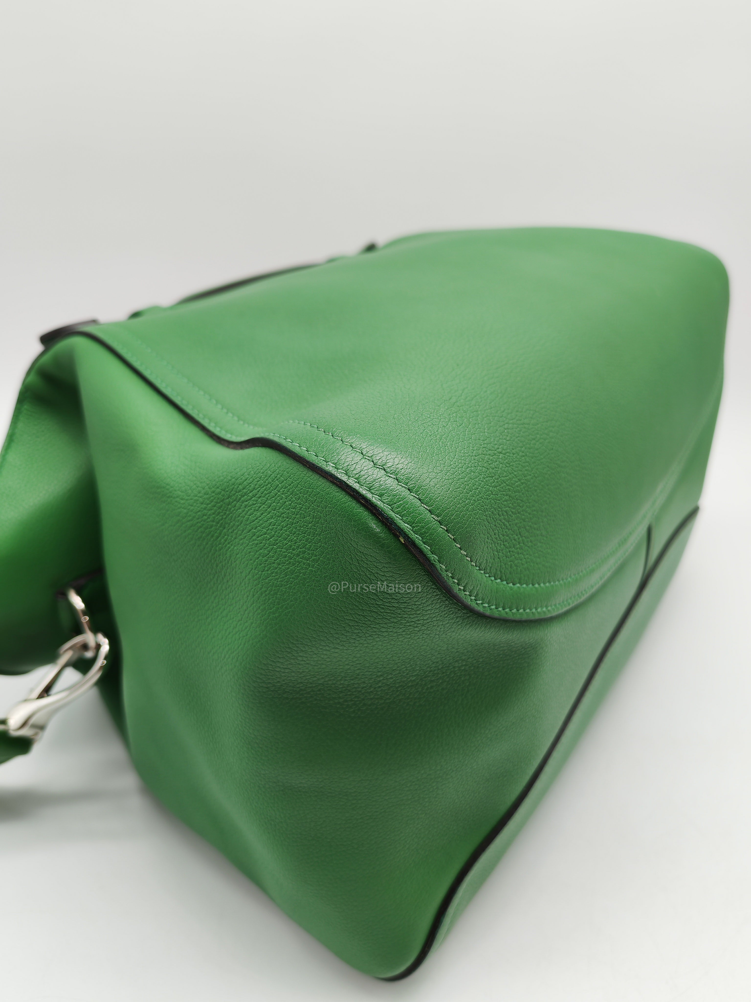 HERMÈS Sac Oxer Top Handle Bag Lager in Bambou Evercolor Leather Palladium Hardware Stamp T(2015) | Purse Maison Luxury Bags Shop