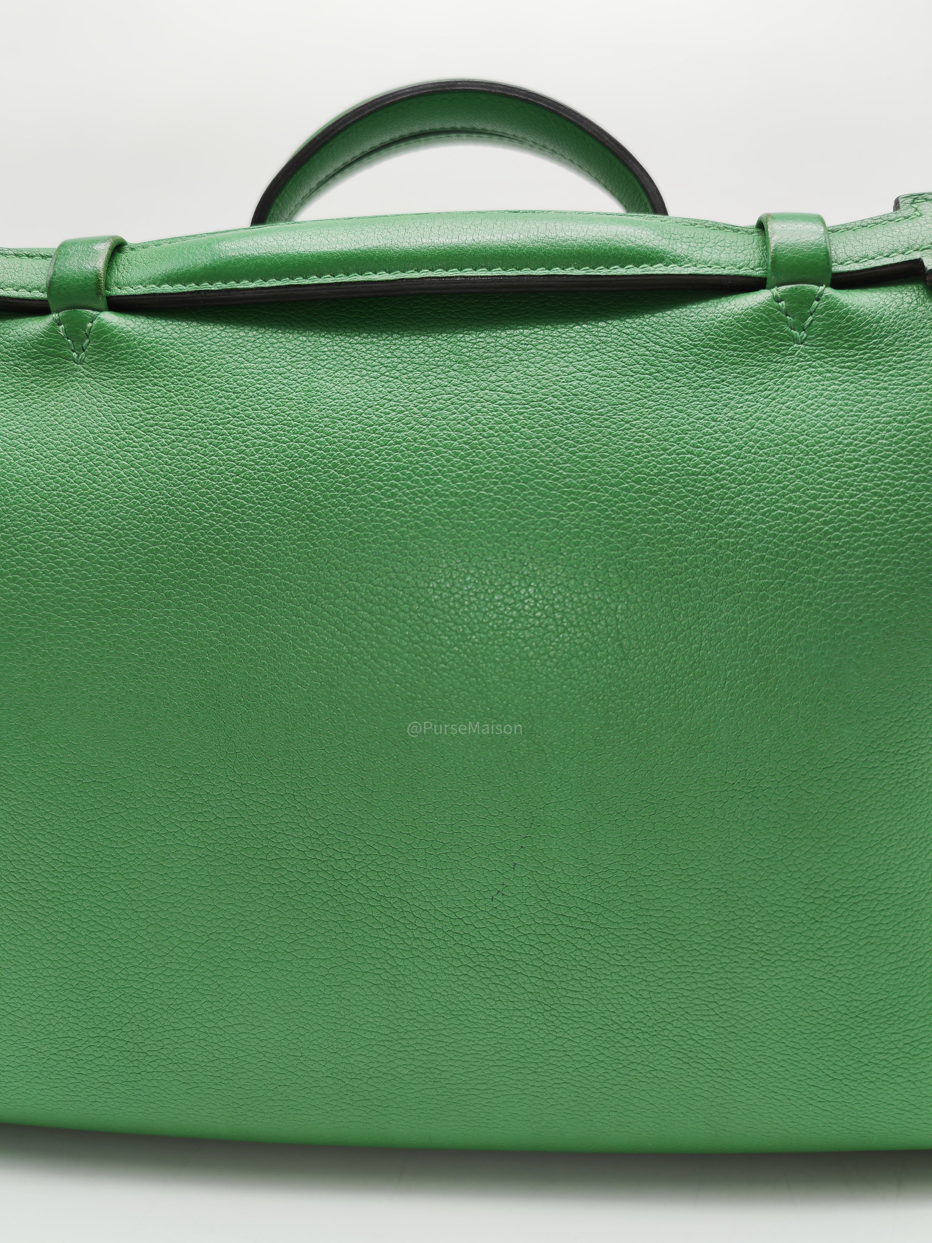 HERMÈS Sac Oxer Top Handle Bag Lager in Bambou Evercolor Leather Palladium Hardware Stamp T(2015) | Purse Maison Luxury Bags Shop