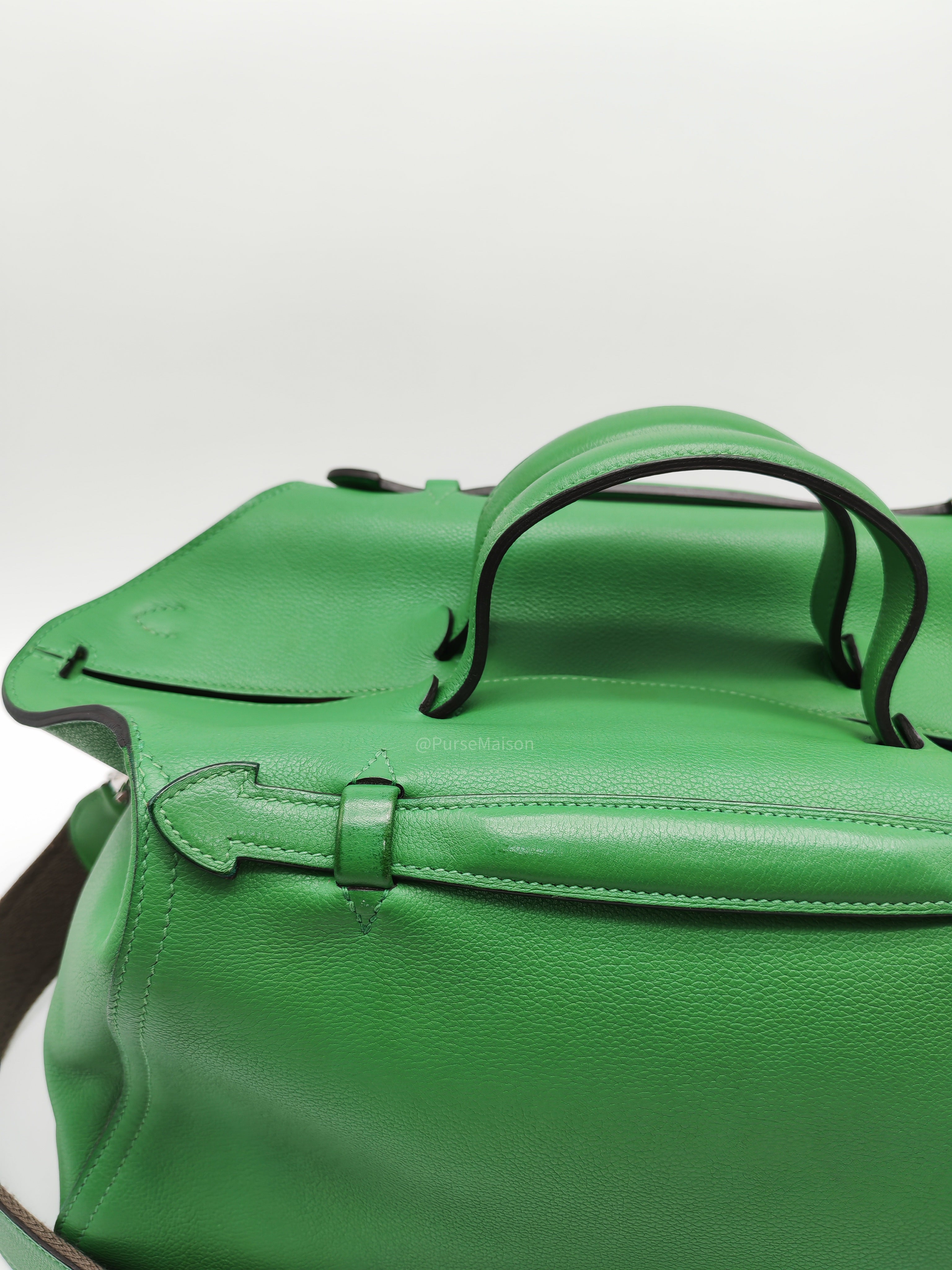 HERMÈS Sac Oxer Top Handle Bag Lager in Bambou Evercolor Leather Palladium Hardware Stamp T(2015) | Purse Maison Luxury Bags Shop