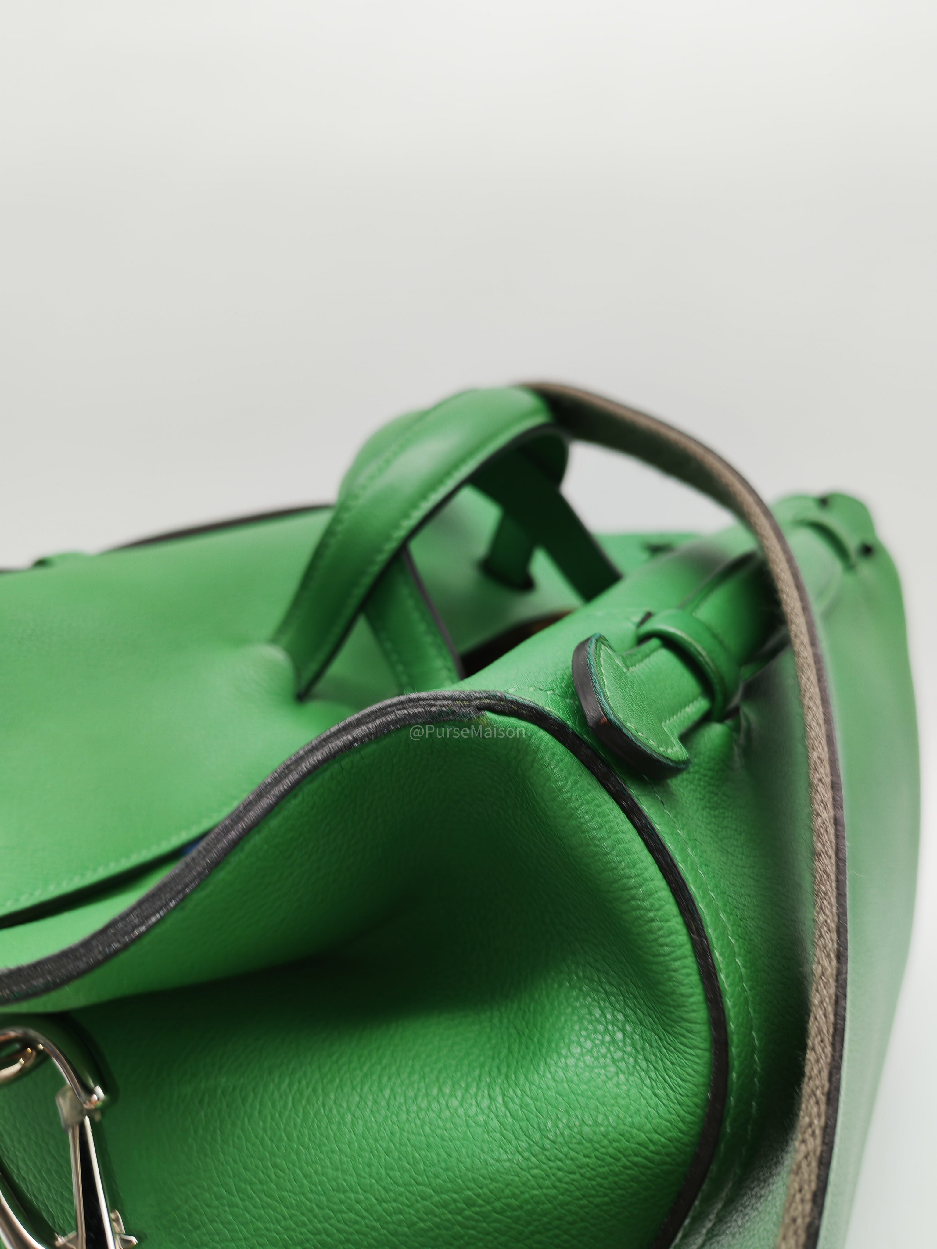 HERMÈS Sac Oxer Top Handle Bag Lager in Bambou Evercolor Leather Palladium Hardware Stamp T(2015) | Purse Maison Luxury Bags Shop