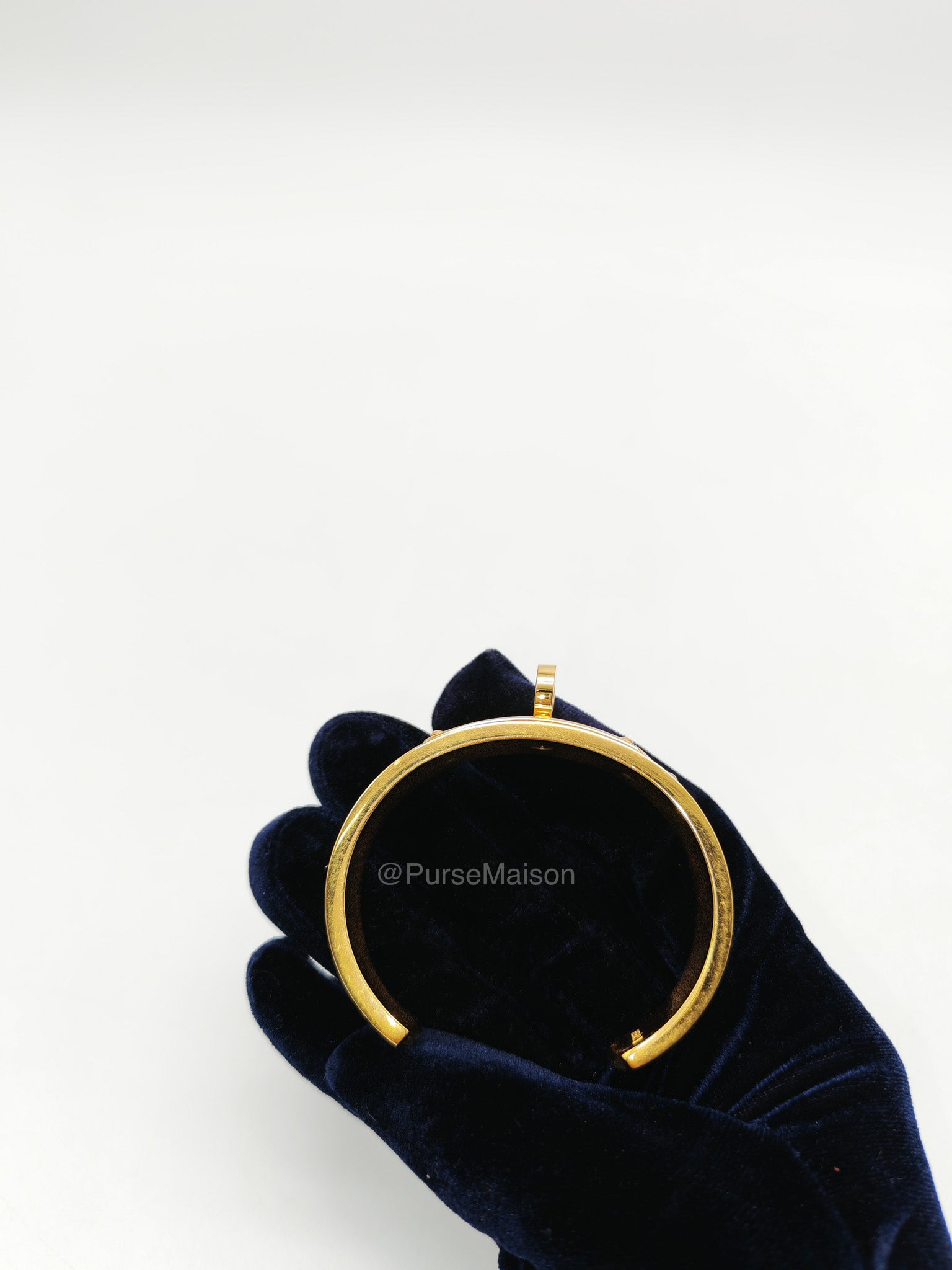Hermes Vintage Kelly Bangle in Vert Epsom Leather Gold Hardware | Purse Maison Luxury Bags Shop
