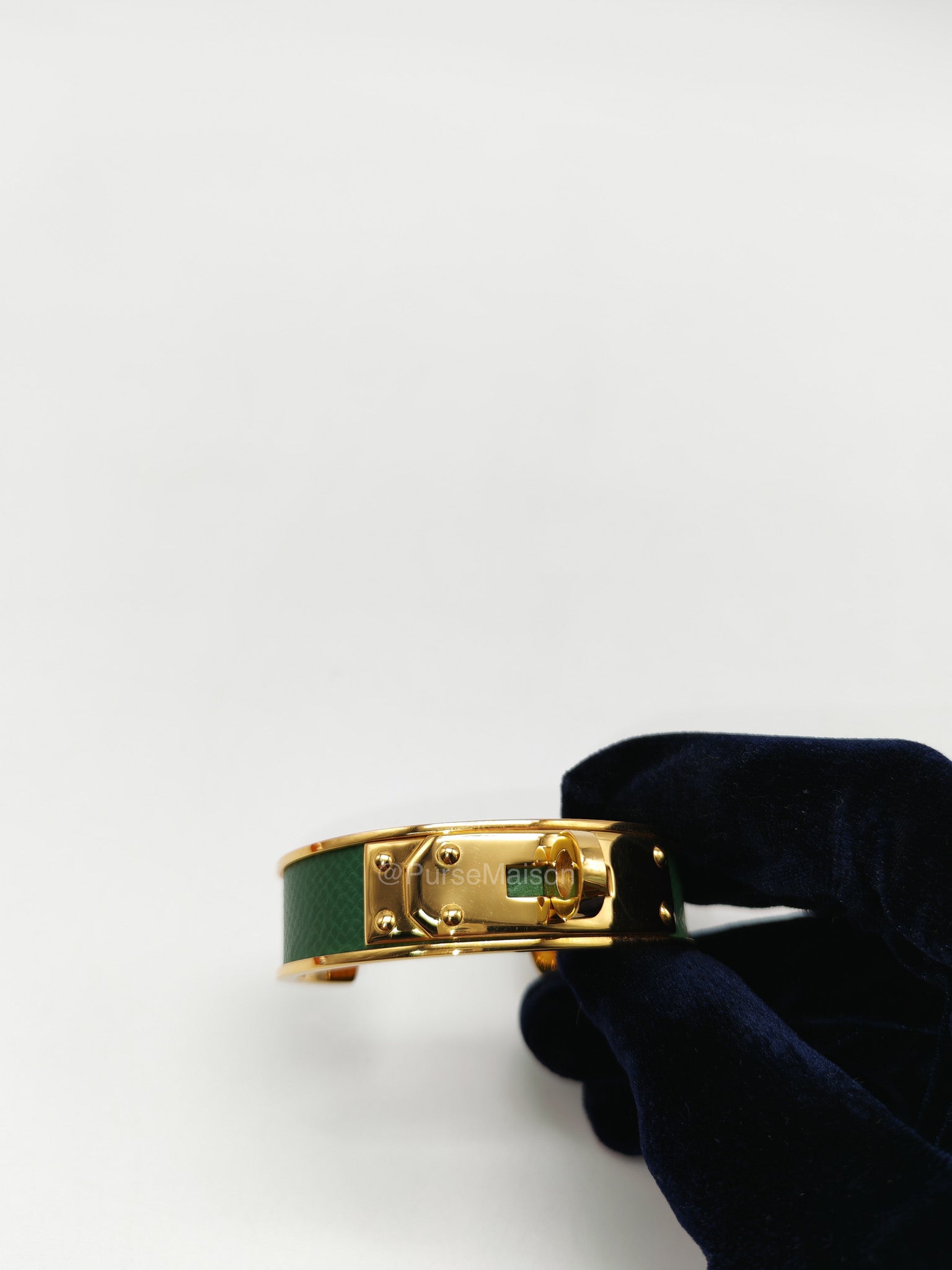 Hermes Vintage Kelly Bangle in Vert Epsom Leather Gold Hardware | Purse Maison Luxury Bags Shop