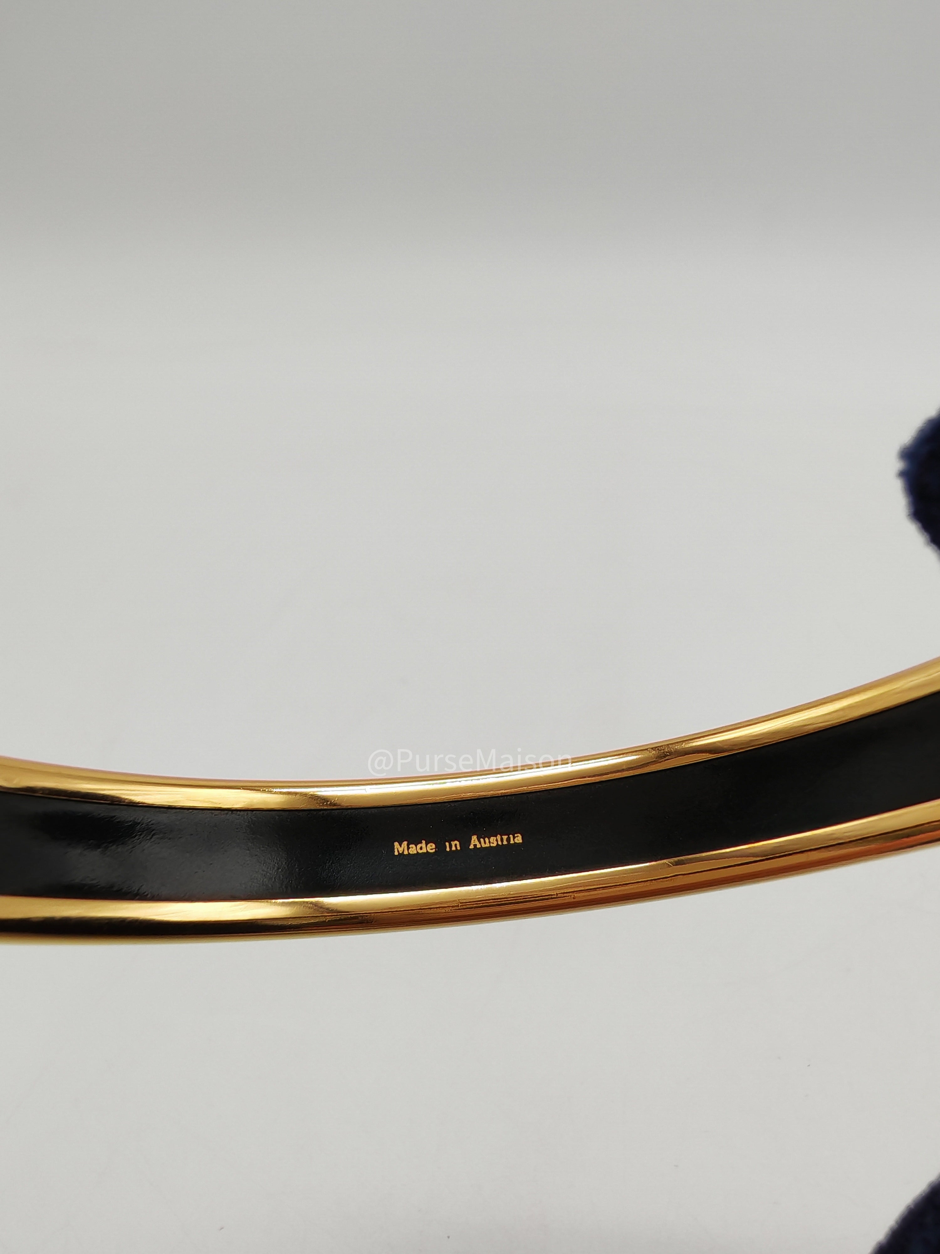 Hermes Plated Narrow Folded Fans and Ribbon Enamel Bangle (Size 7.0cm)