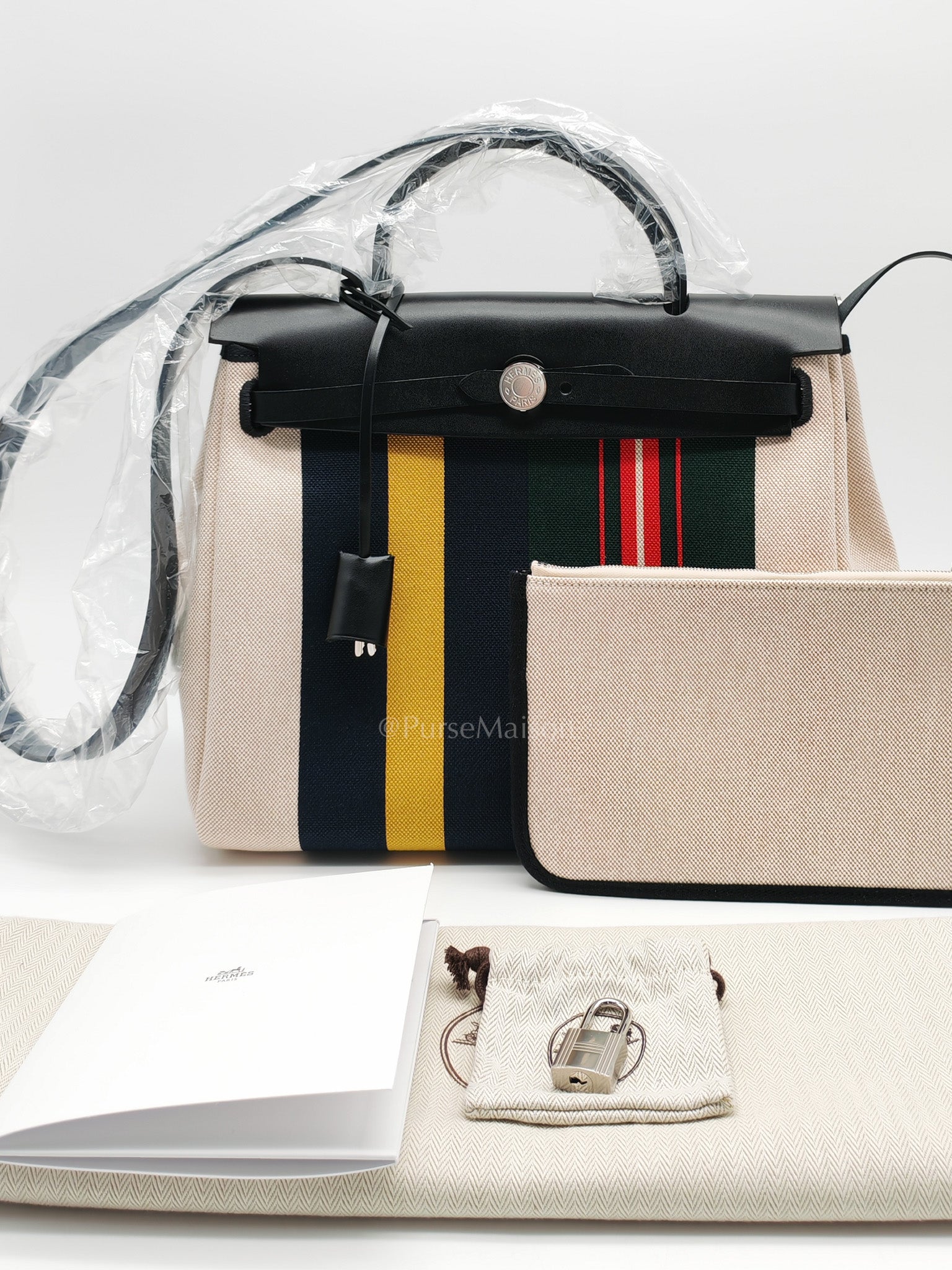 Herbag Zip 31 in Ecru/Beige/Vert Fonce/Noir Canvas Palladium Hardware Stamp W(2024)