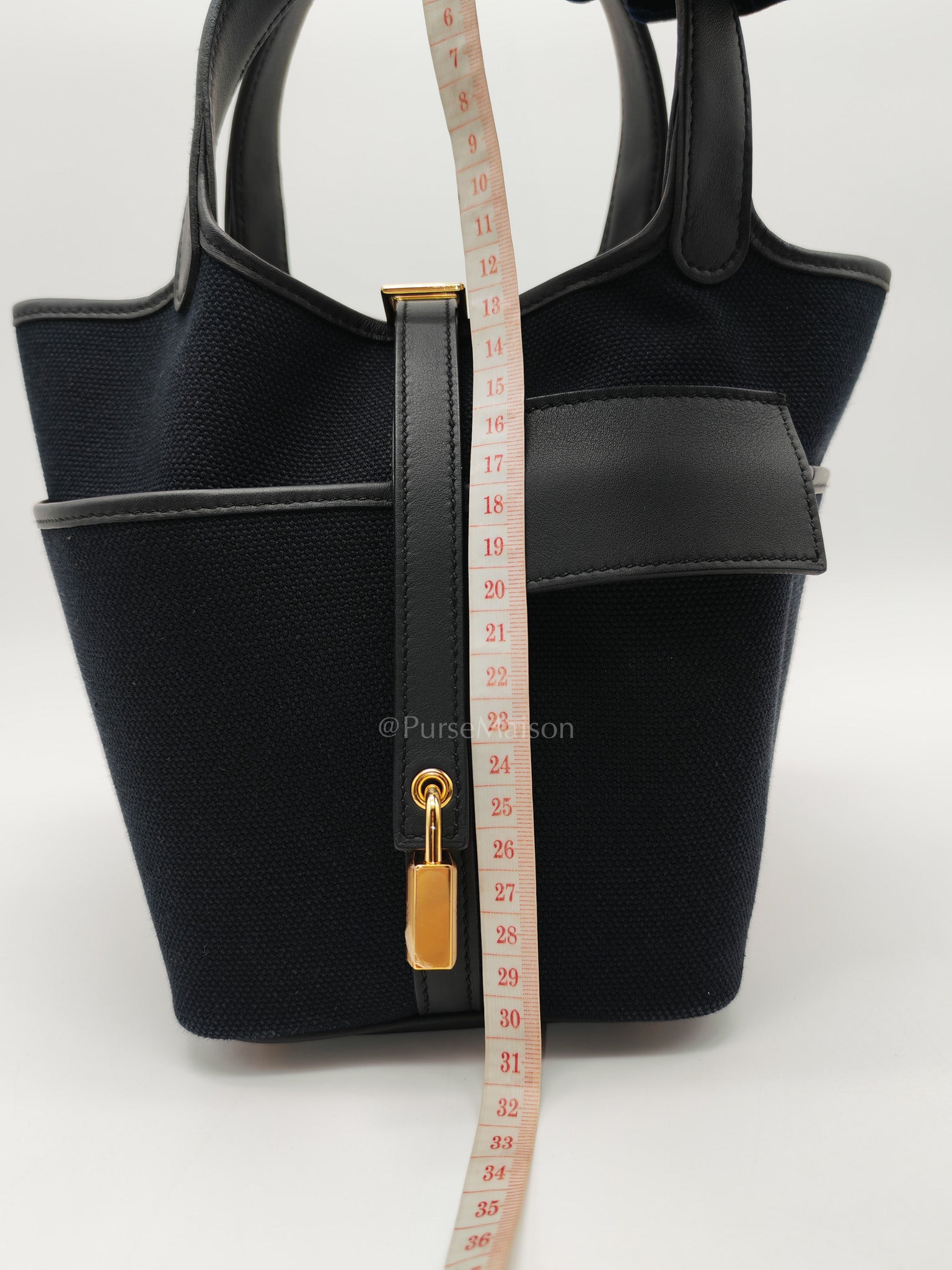 Picotin Cargo 18 in Black Swift and Toile Canvas and Gold Hardware Stamp W (2024)
