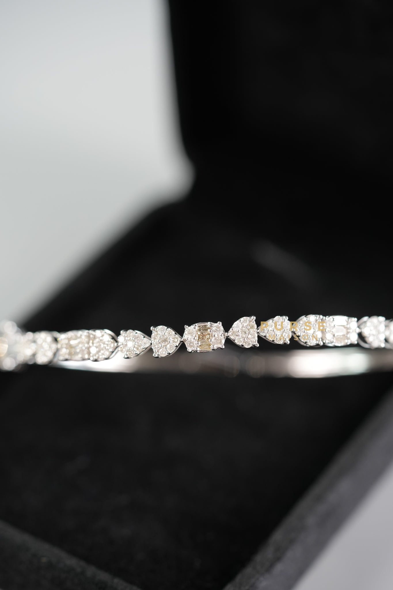 HK Setting Multi Shape Caleb Diamond Bracelet 1.320 TCW Diamond in 18K white Gold (20cm) | Purse Maison Luxury Bags Shop