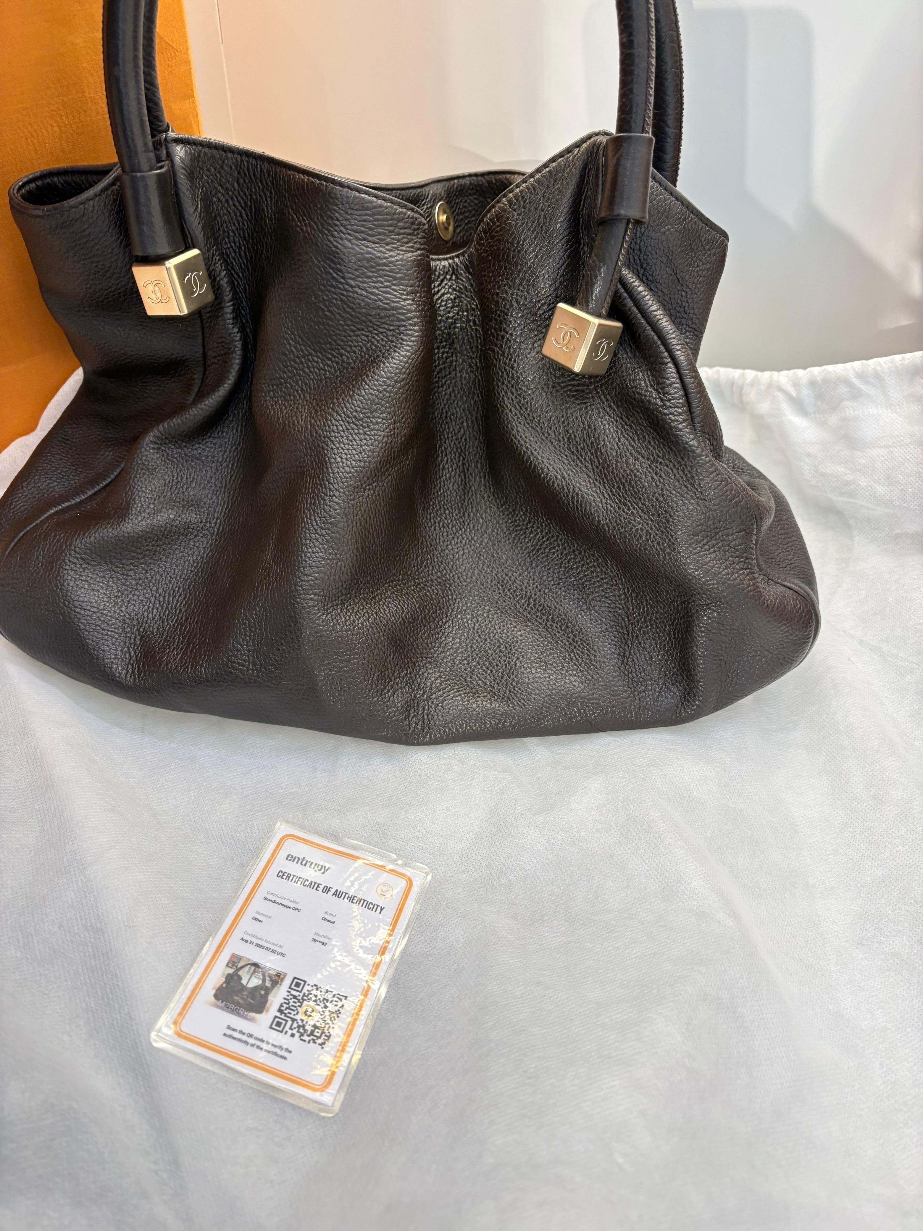 Hobo Tote Bag in Dark Brown Pebble Leather | Purse Maison Luxury Bags Shop