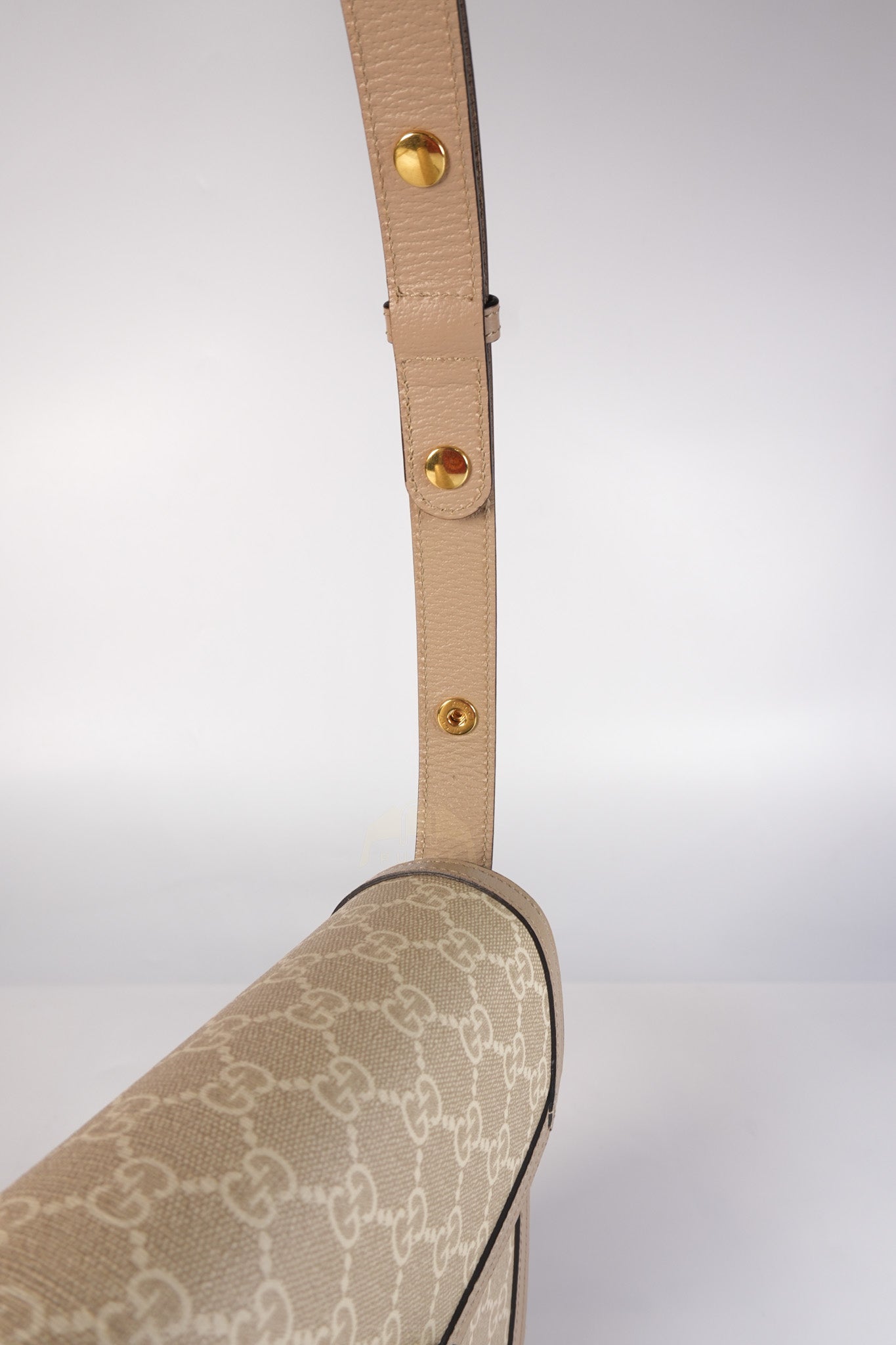 Horsebit 1955 in Beige Supreme Canvas Shoulder Bag | Purse Maison Luxury Bags Shop