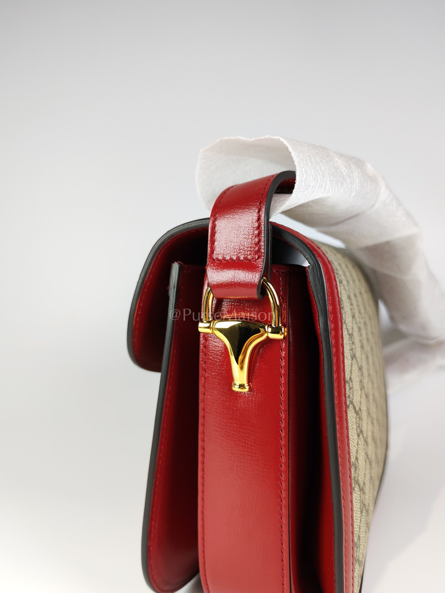 Horsebit 1955 Medium in Beige/Red Canvas | Purse Maison Luxury Bags Shop