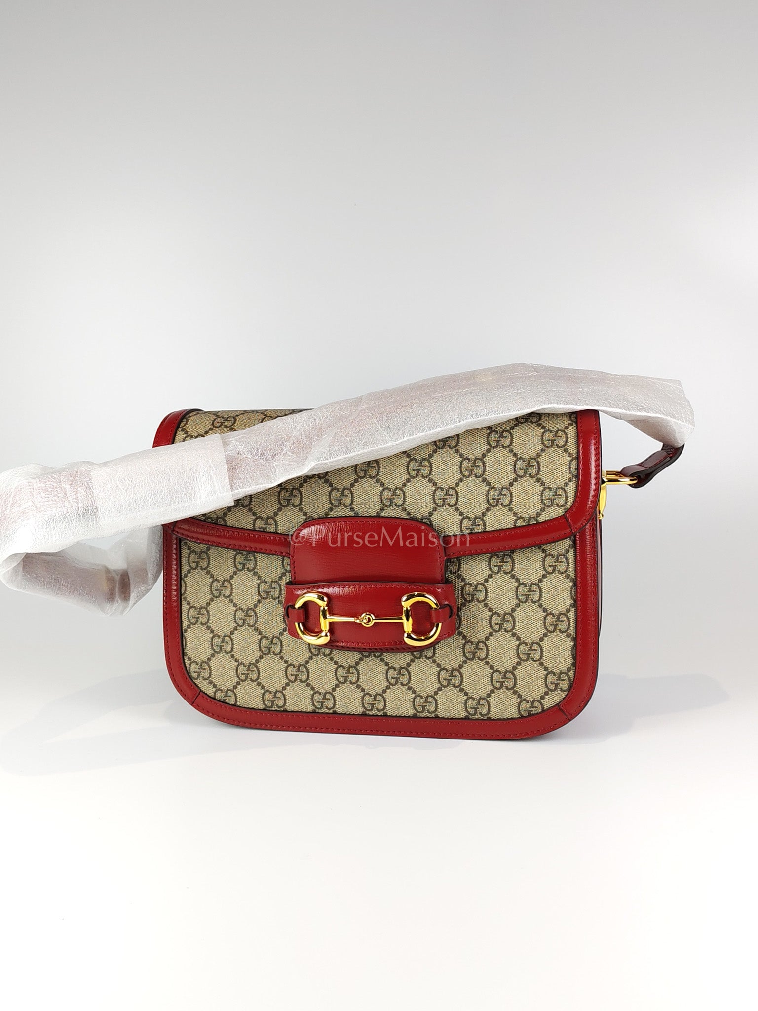 Horsebit 1955 Medium in Beige/Red Canvas | Purse Maison Luxury Bags Shop