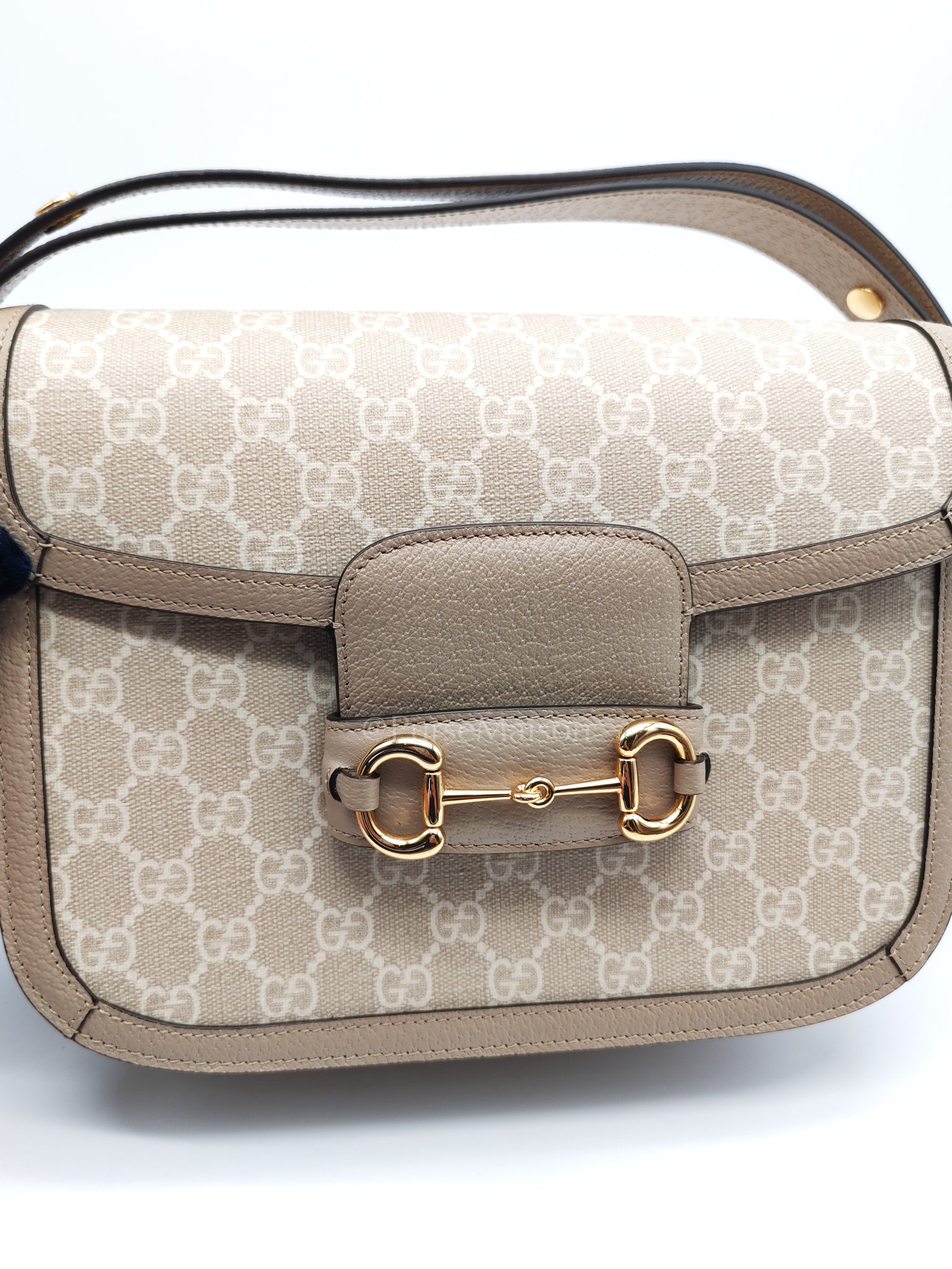 Horsebit 1955 Medium in Beige/White GG Canvas | Purse Maison Luxury Bags Shop