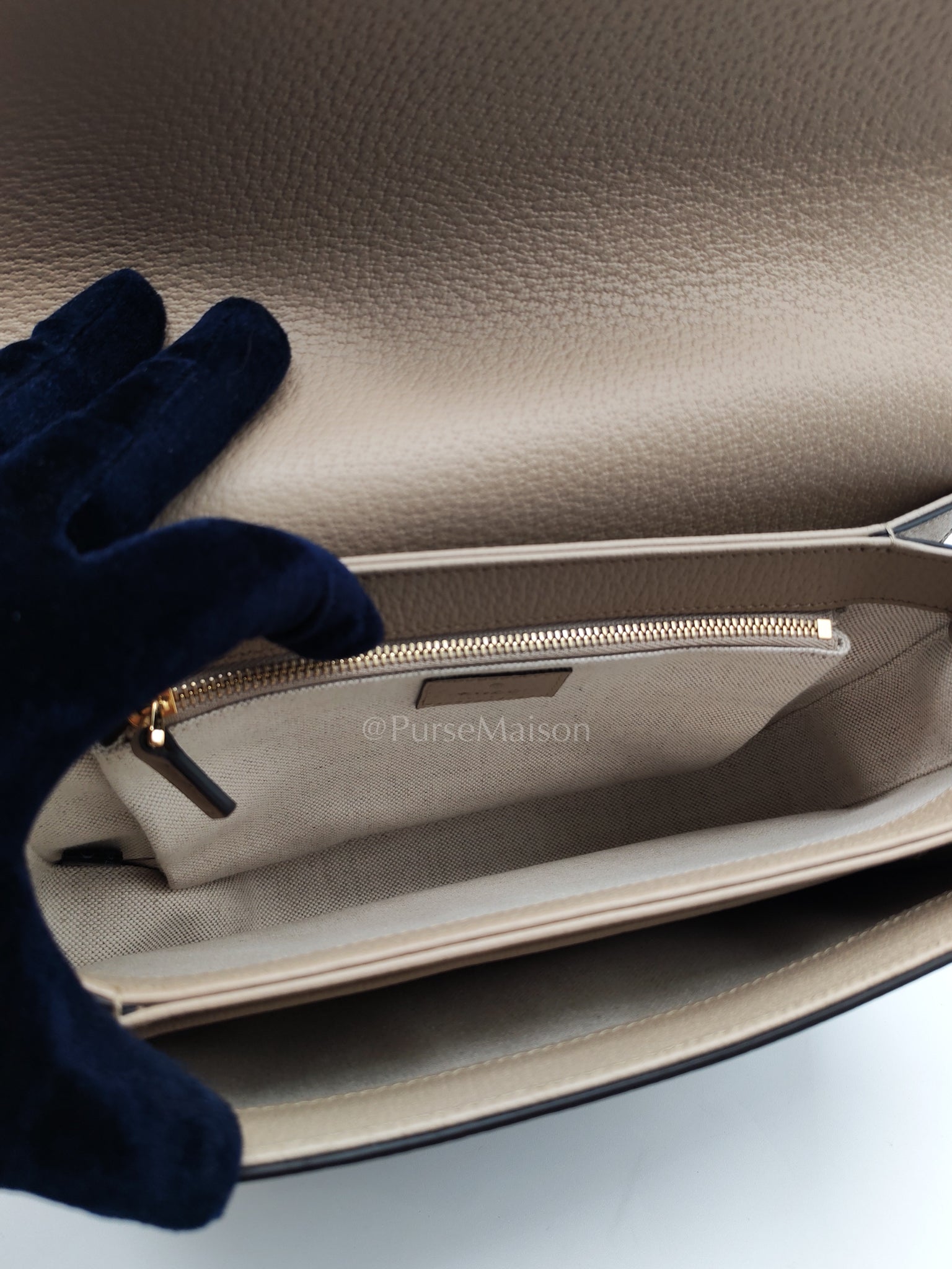 Horsebit 1955 Medium in Beige/White GG Canvas | Purse Maison Luxury Bags Shop