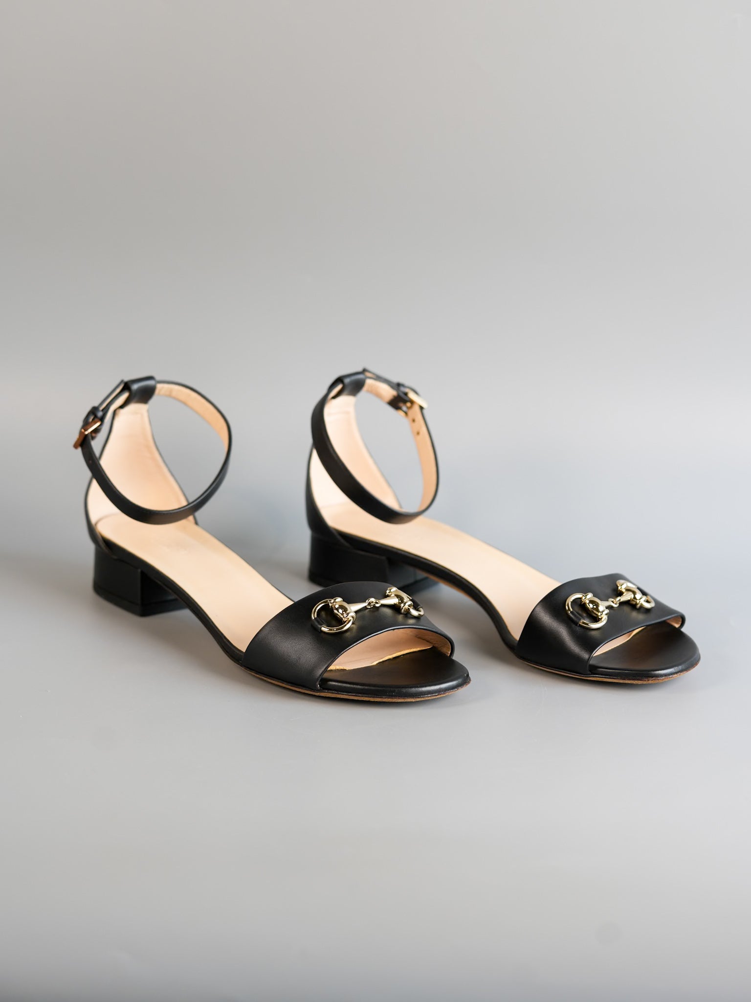 Horsebit Ankle Strap Sandals in Black Leather Size 39.5 EU (26cm) | Purse Maison Luxury Bags Shop