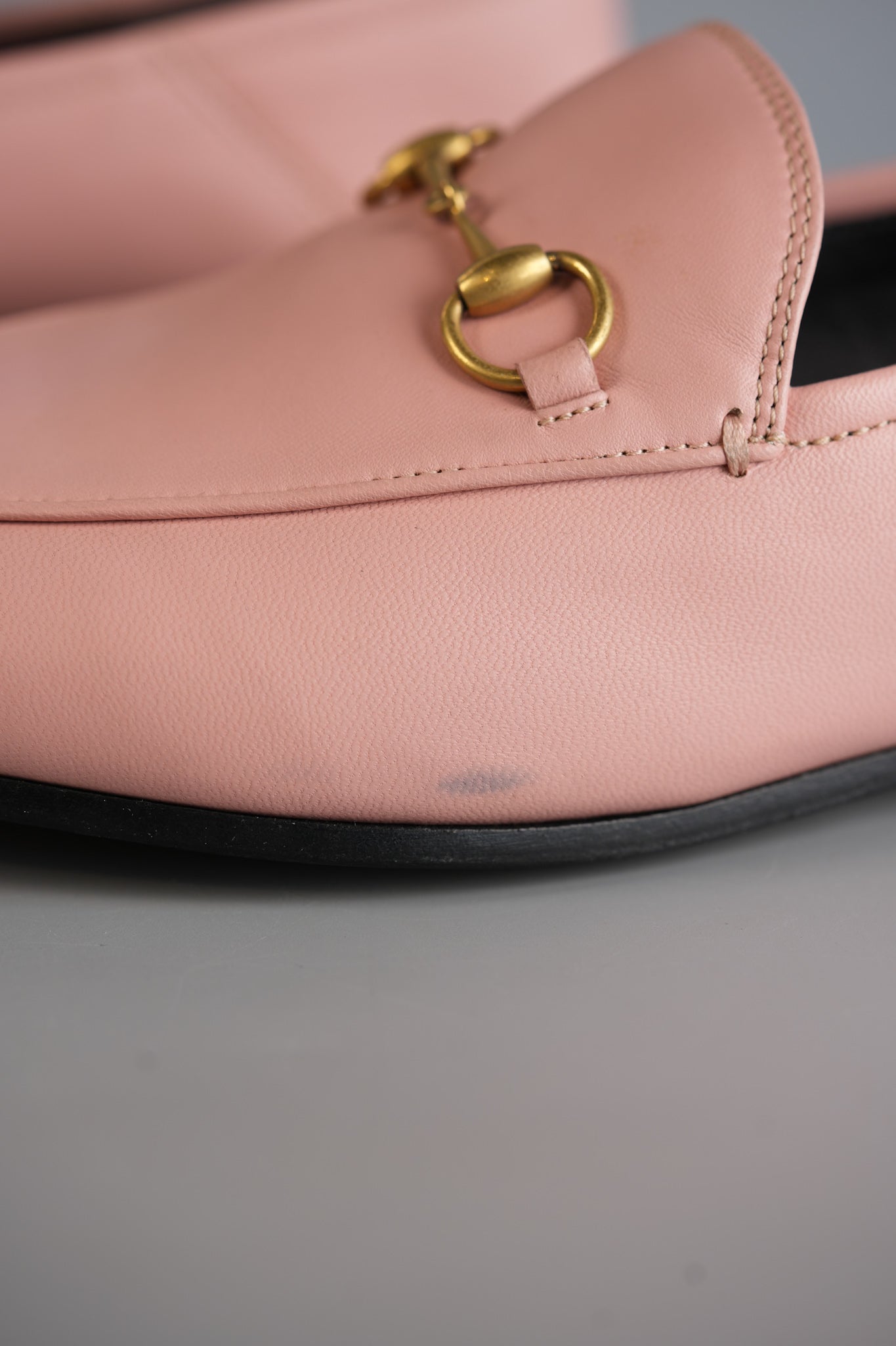 Horsebit Loafer in Pink Leather Size 40 EU (28cm) | Purse Maison Luxury Bags Shop