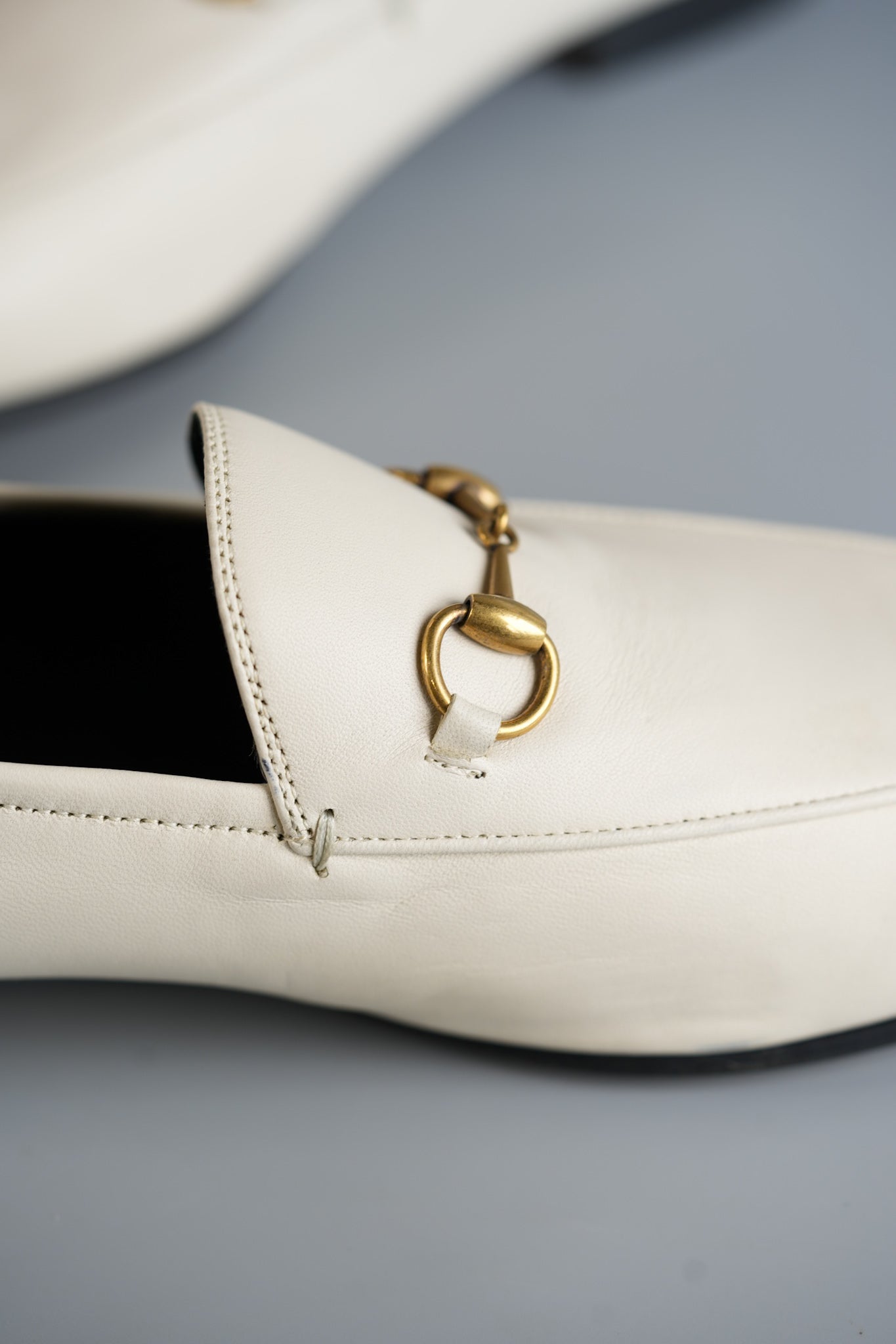 Horsebit Loafer in White Leather Size 41 EU (28.5cm) | Purse Maison Luxury Bags Shop